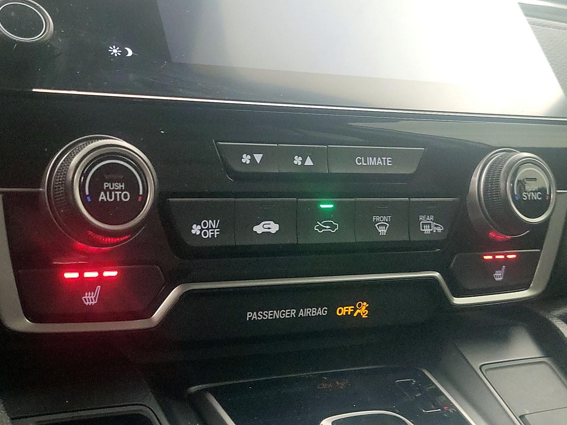 Thumbnail: 2019 Honda CR-V - 16