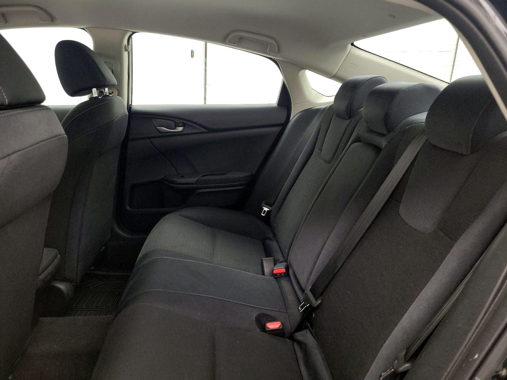 Thumbnail: 2021 Honda Insight - 19
