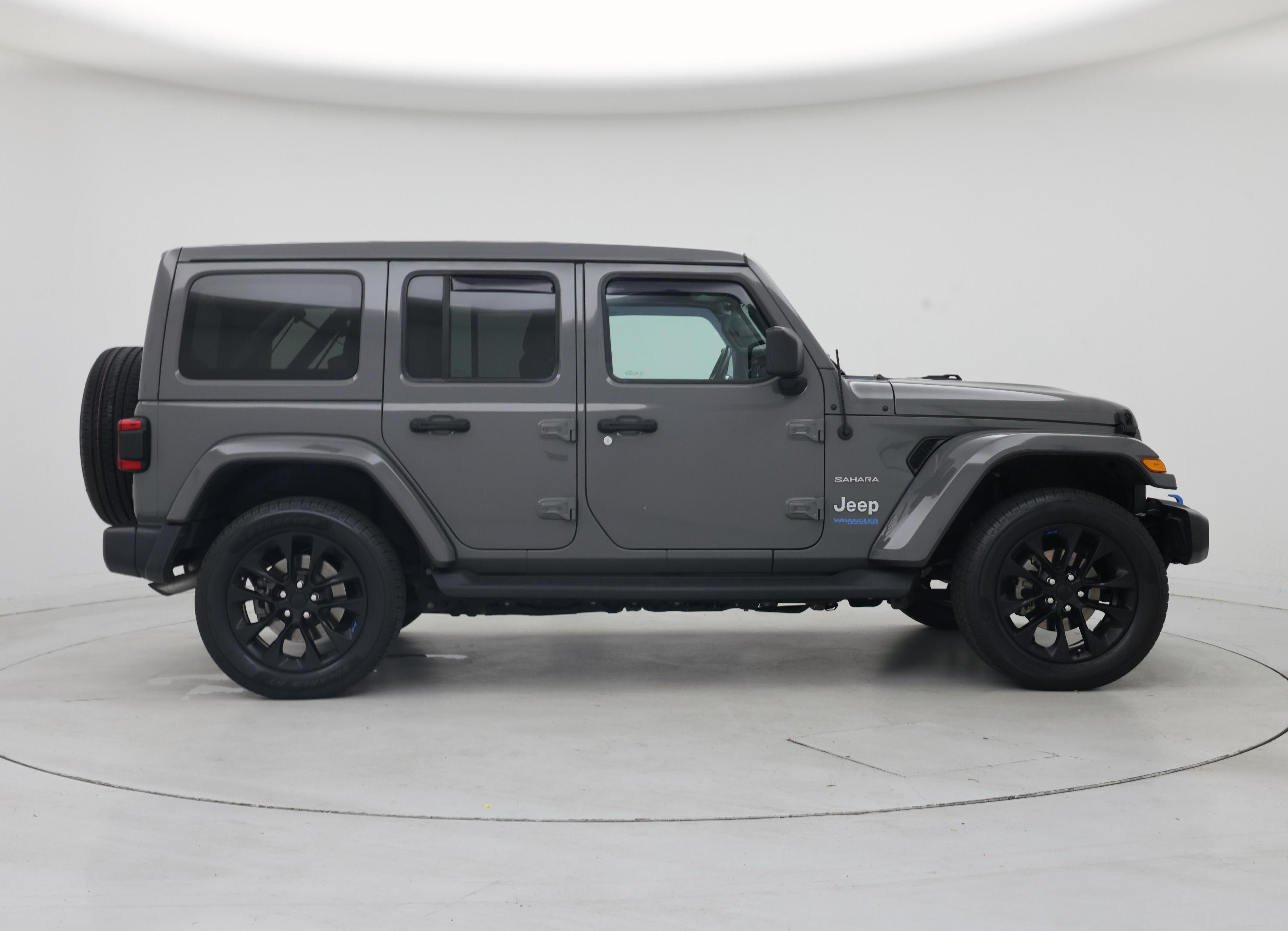 Thumbnail: 2022 Jeep Wrangler - 7