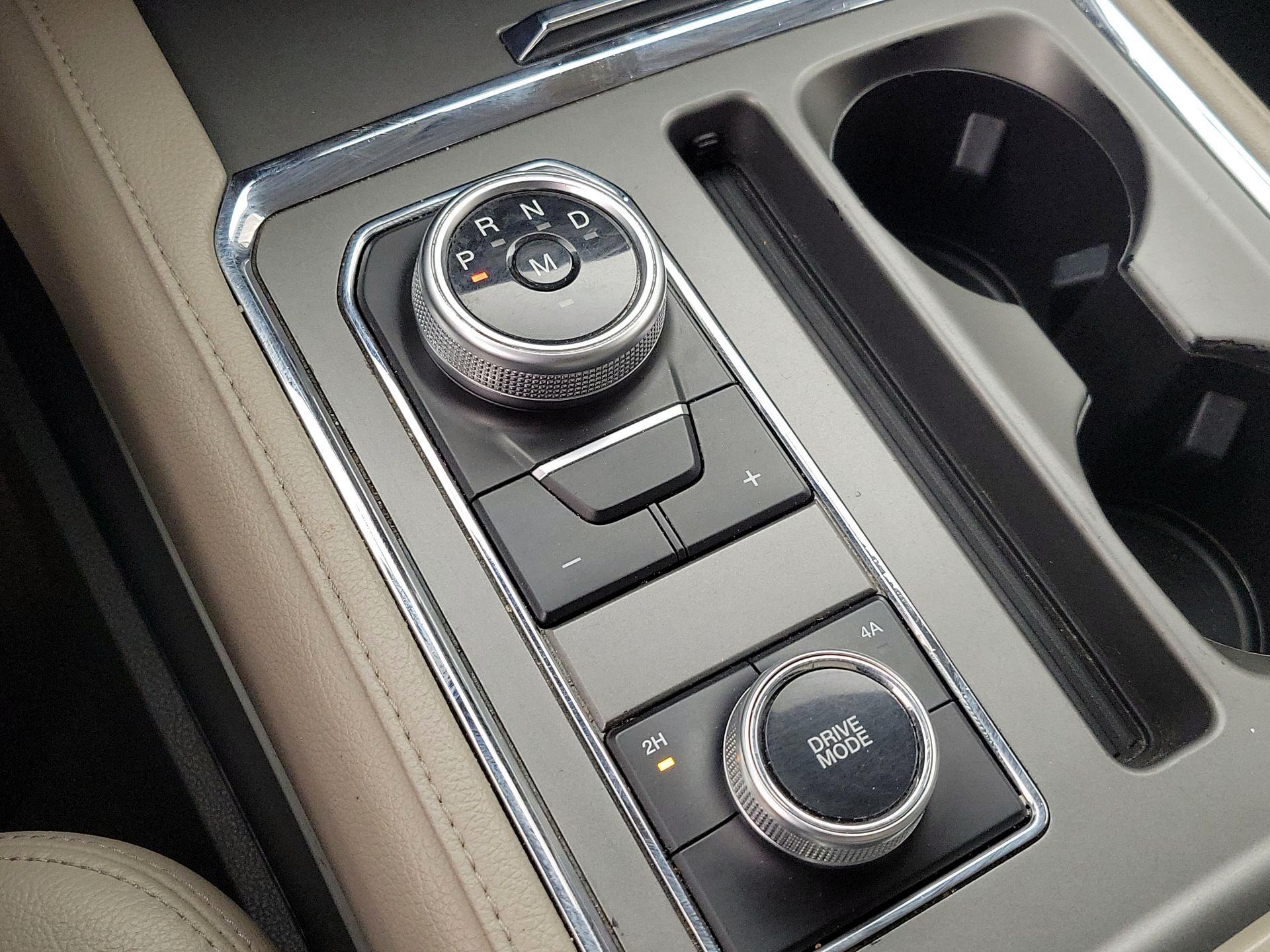 Thumbnail: 2021 Ford Expedition - 18