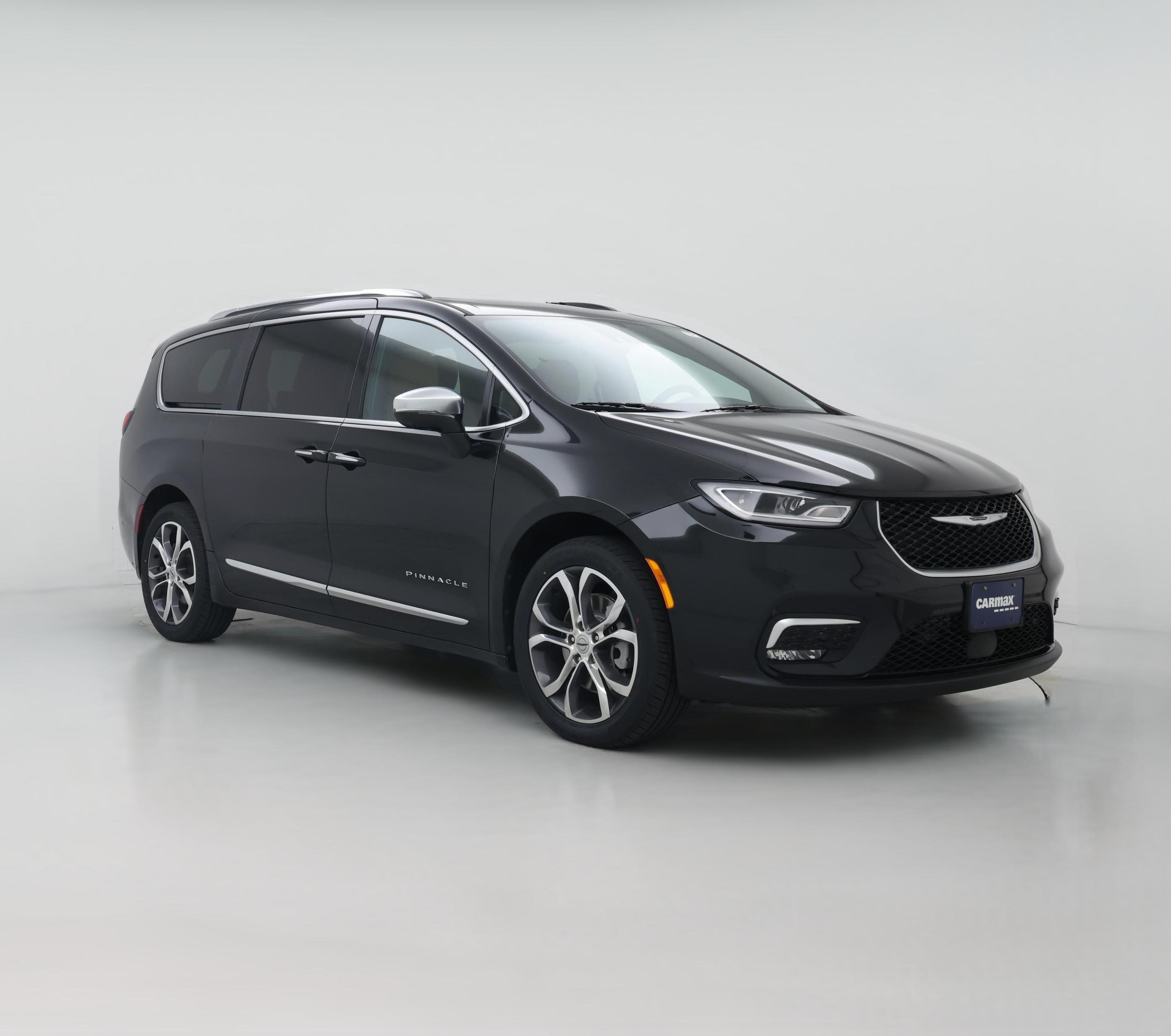 Thumbnail: 2022 Chrysler Pacifica - 1