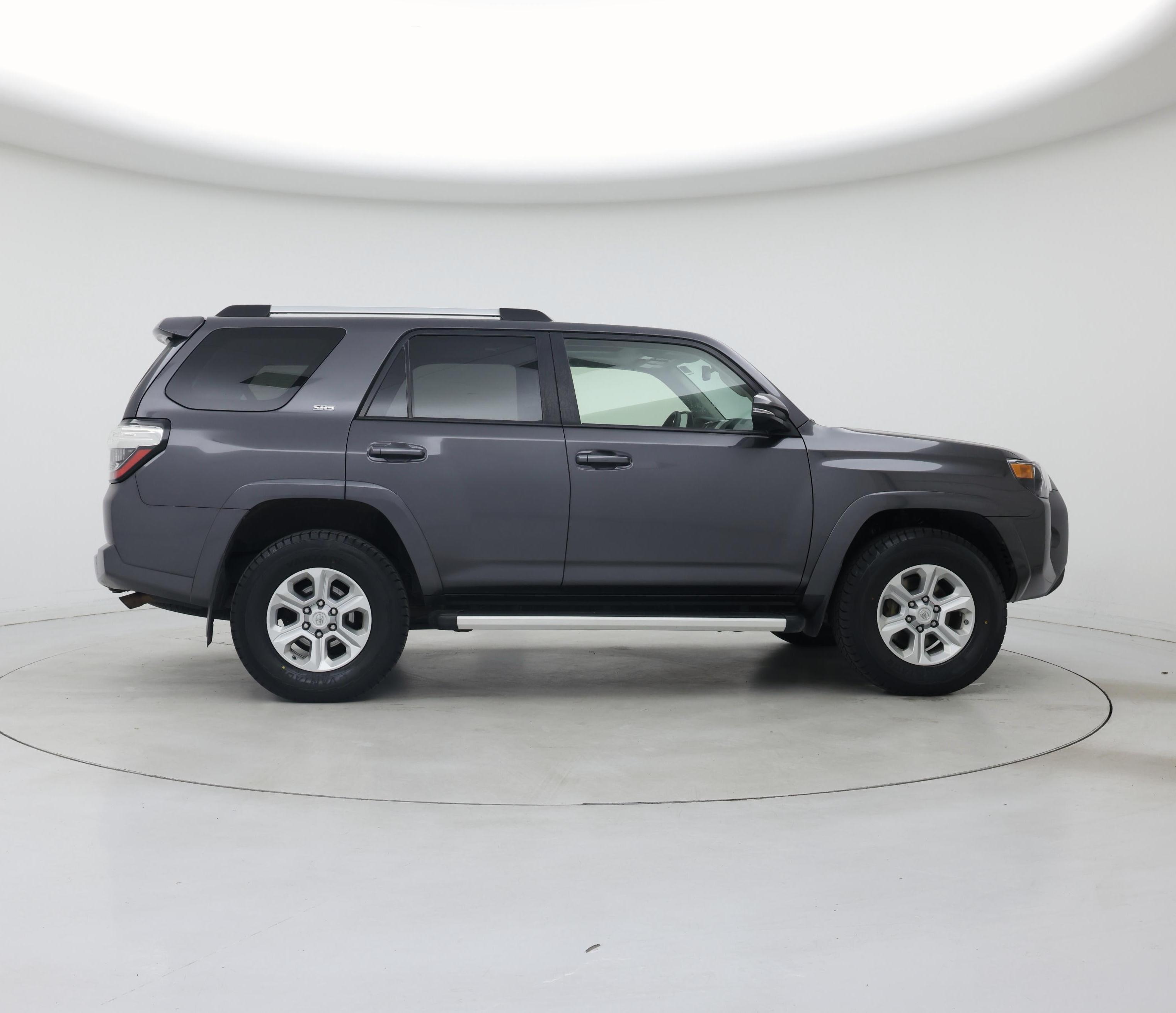 Thumbnail: 2022 Toyota 4Runner - 7