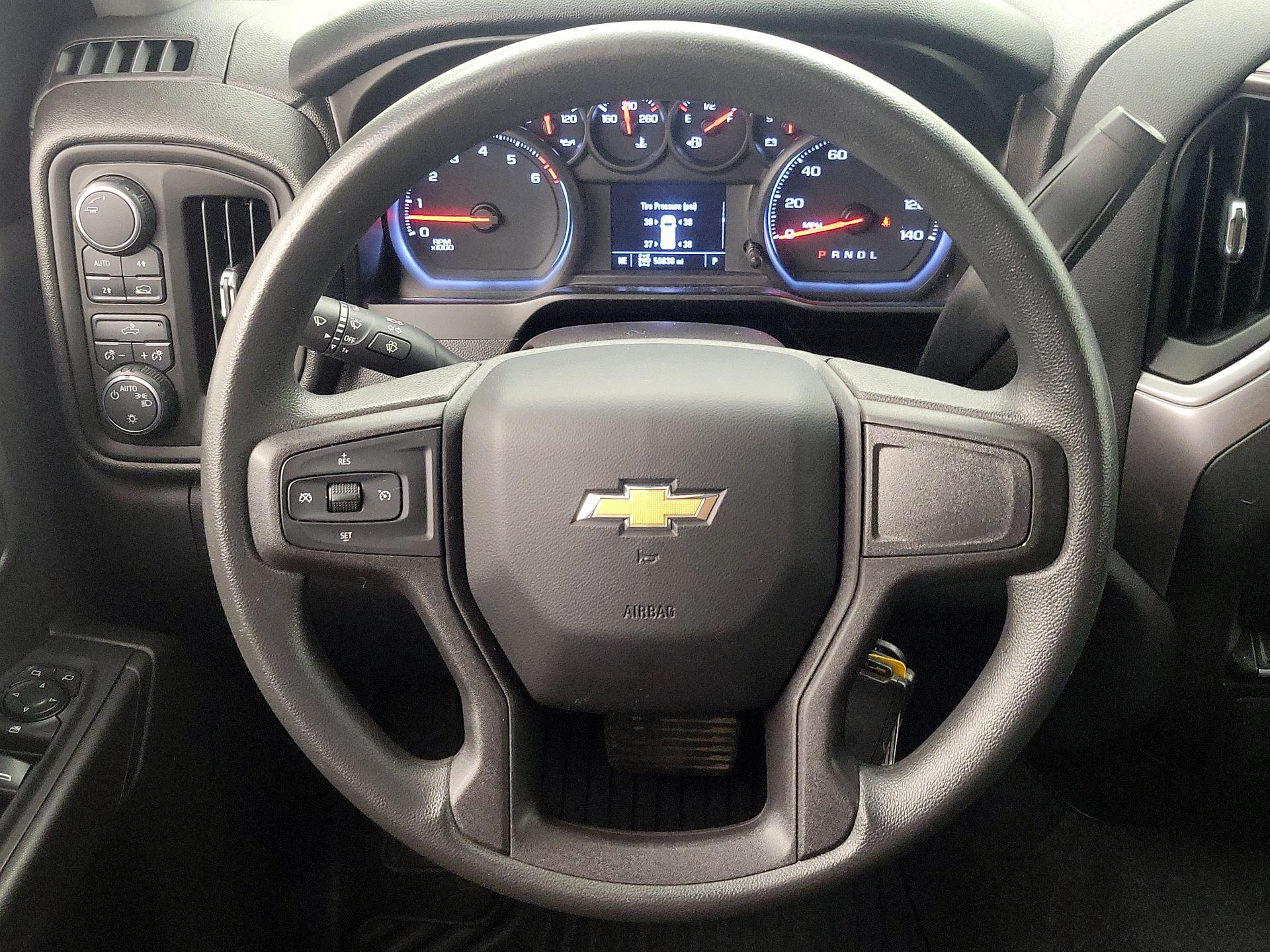 Thumbnail: 2020 Chevrolet Silverado 1500 - 10