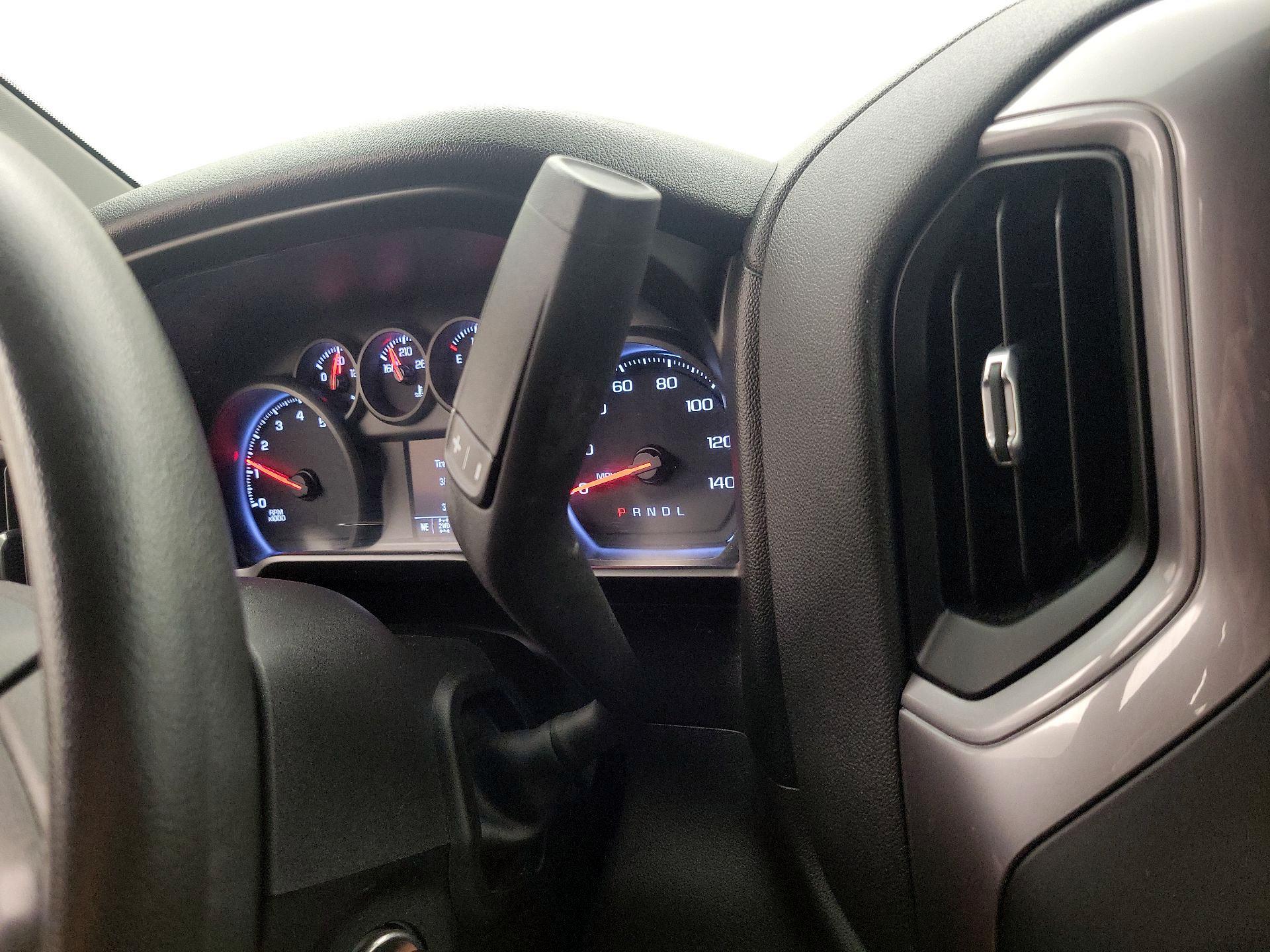 Thumbnail: 2020 Chevrolet Silverado 1500 - 17