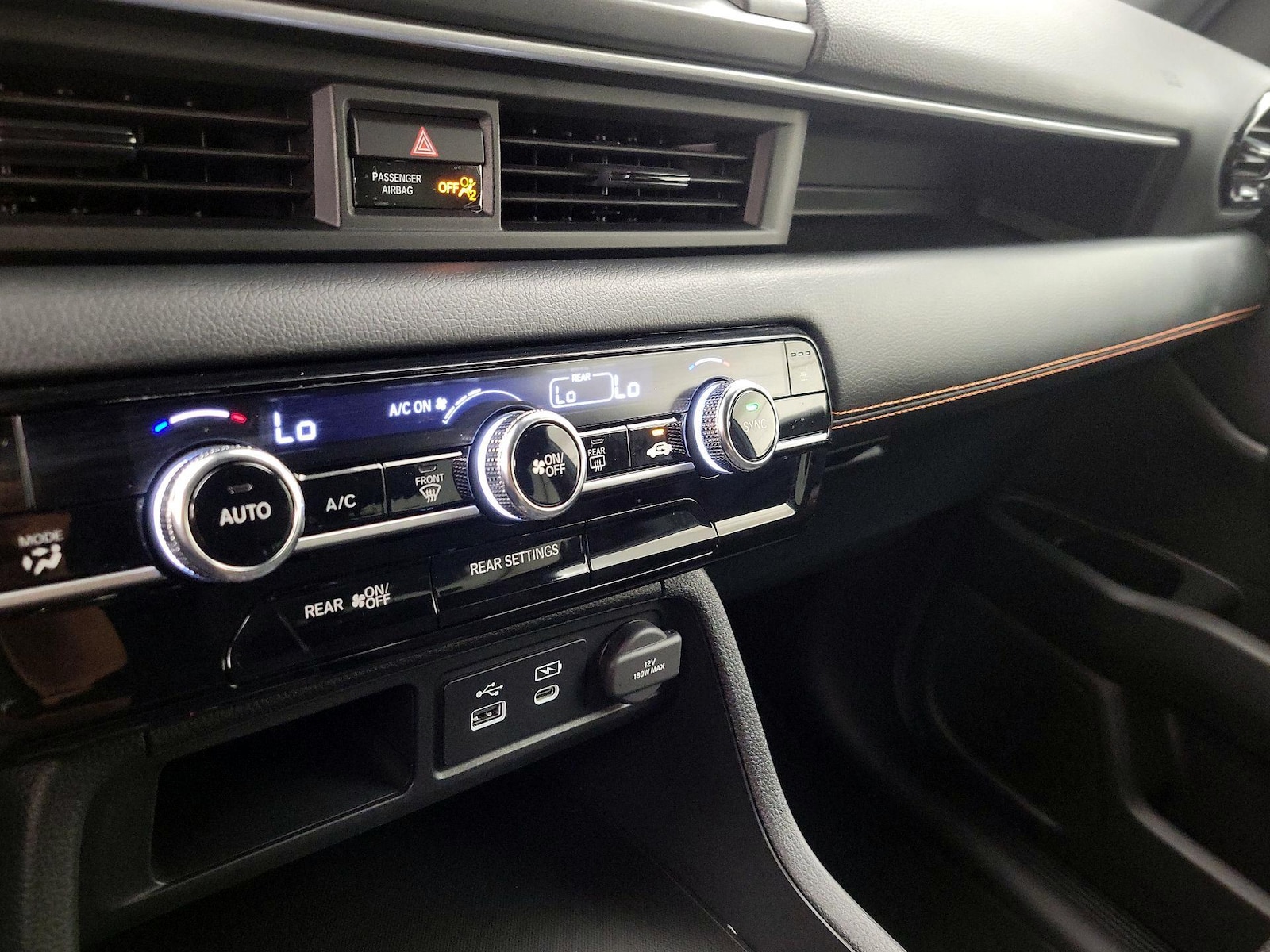 2025 Honda Pilot Sport - Photo 17