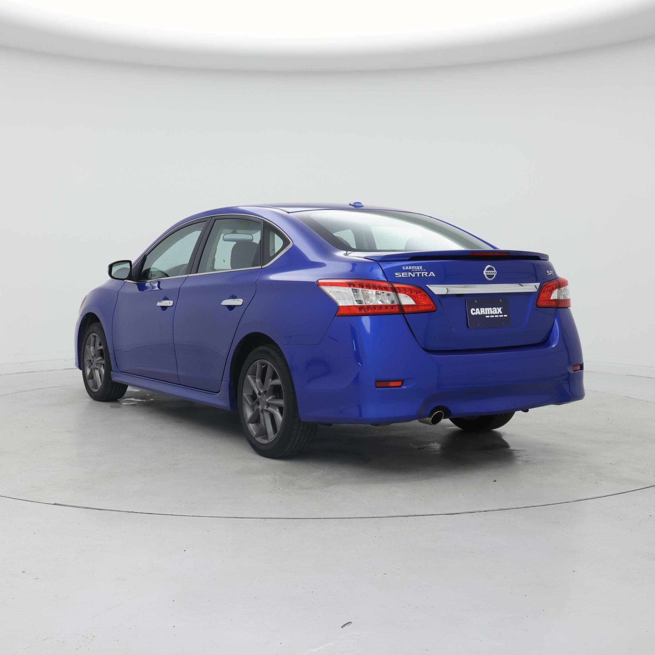 Thumbnail: 2015 Nissan Sentra - 2