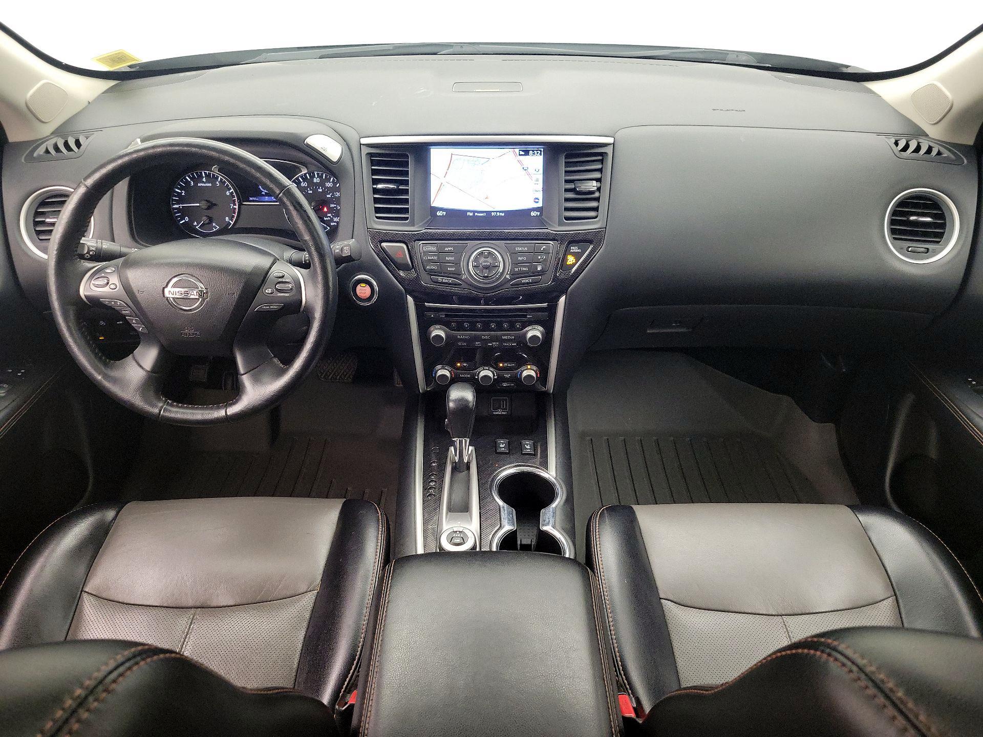 Thumbnail: 2020 Nissan Pathfinder - 9