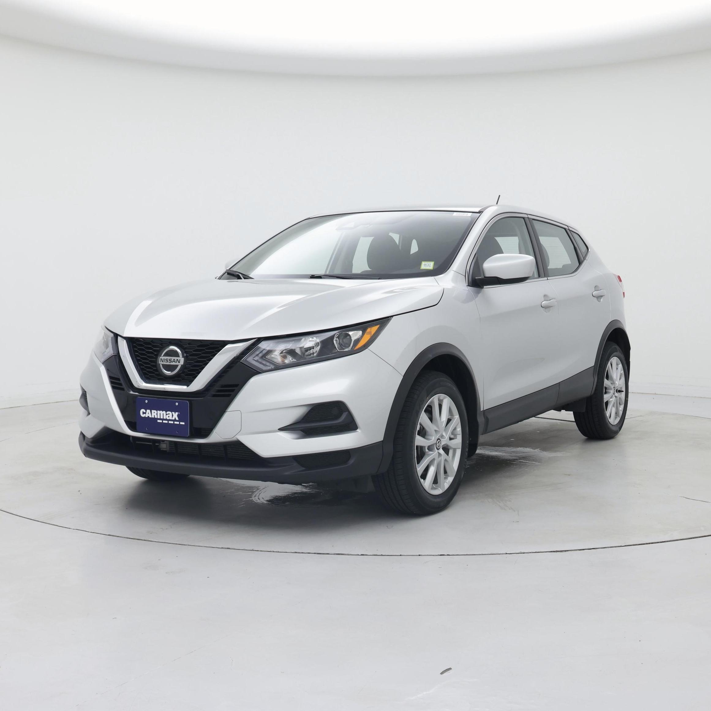 Thumbnail: 2022 Nissan Rogue Sport - 4