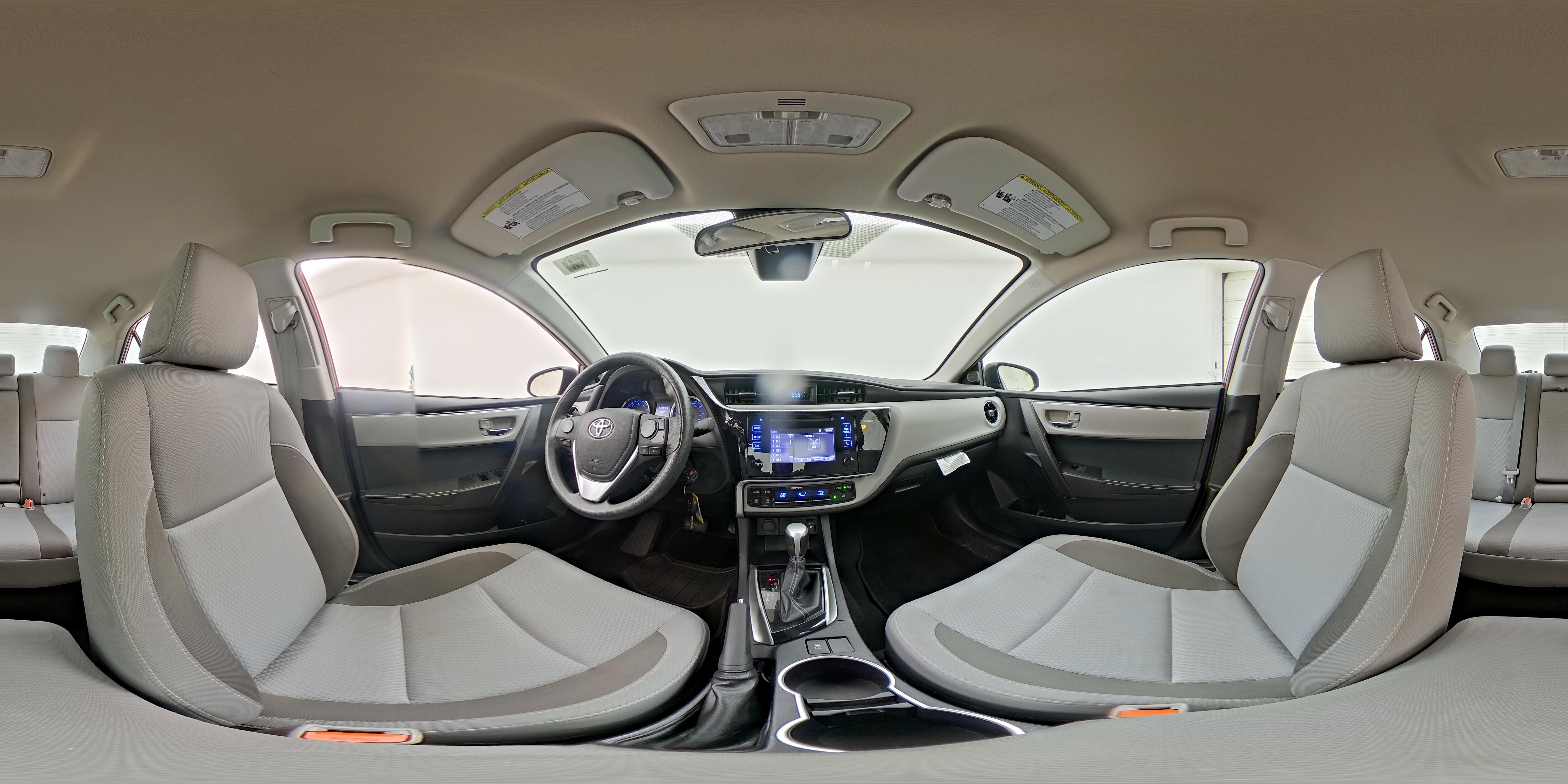 2017 Toyota Corolla LE - Photo 24
