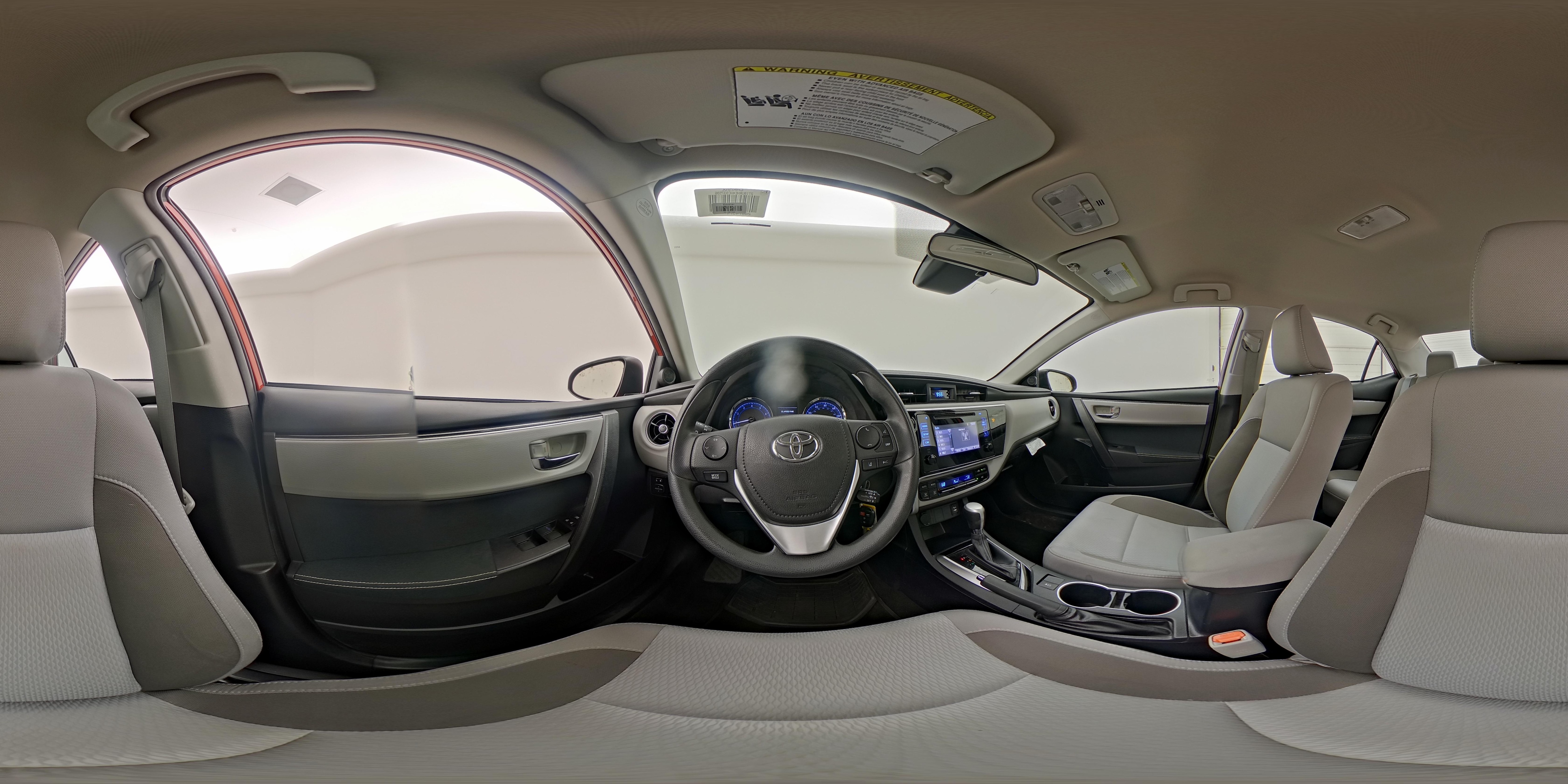 2017 Toyota Corolla LE - Photo 26