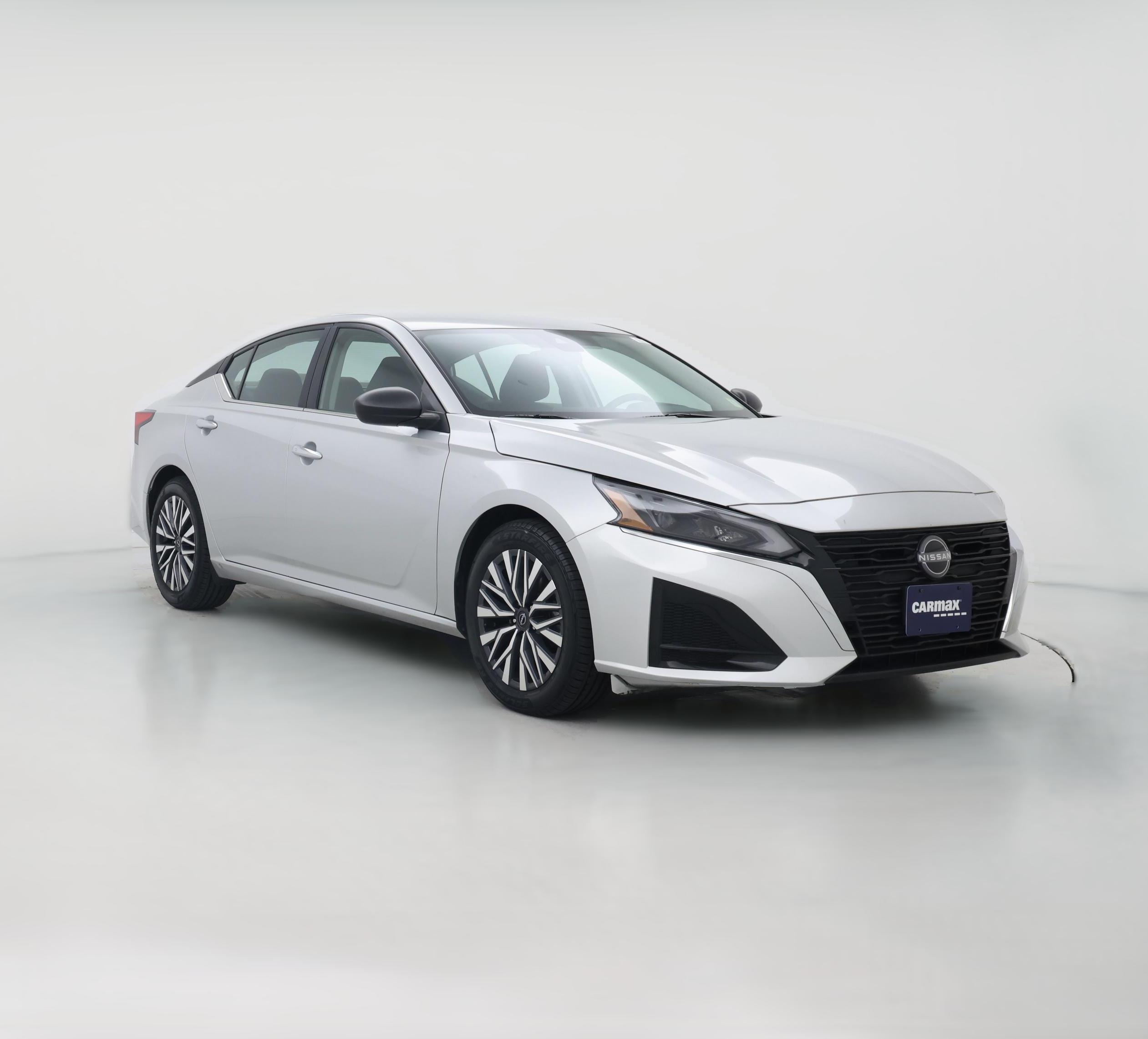 Thumbnail: 2024 Nissan Altima - 1