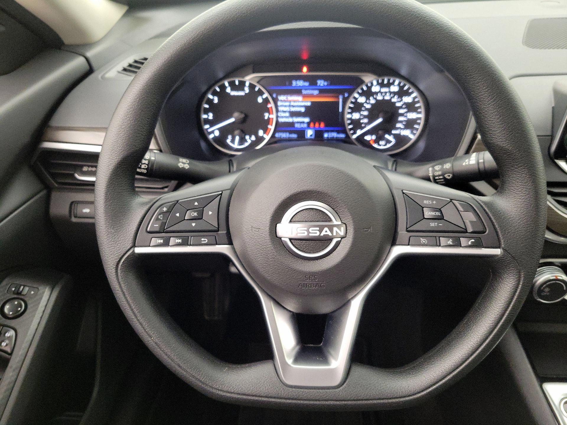Thumbnail: 2024 Nissan Altima - 10