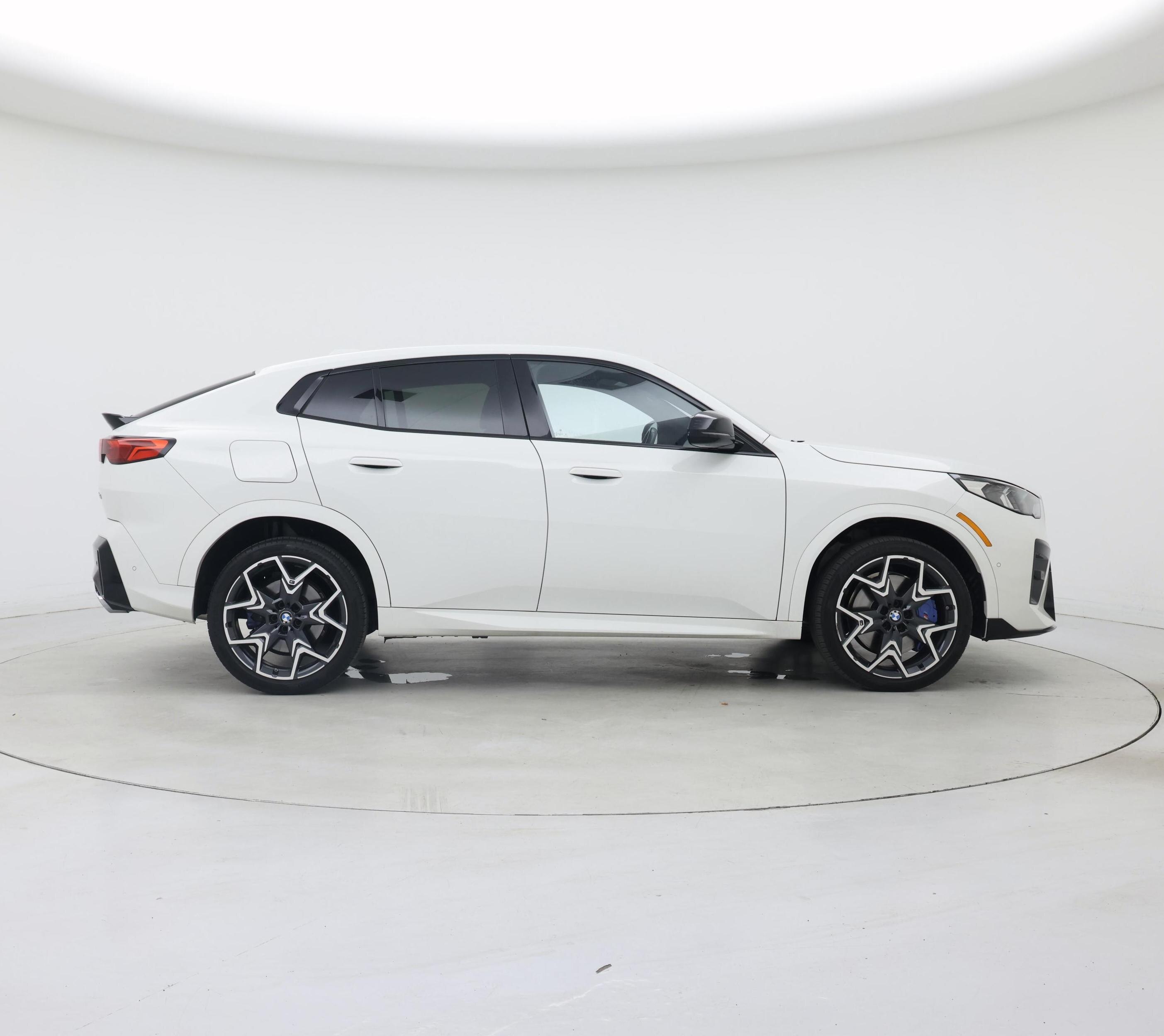 Thumbnail: 2024 BMW X2 - 7