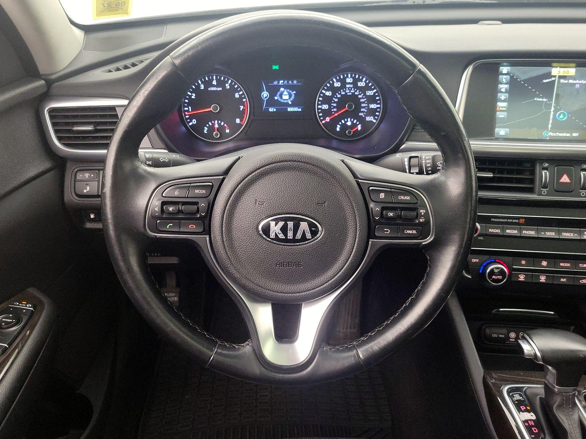 Thumbnail: 2016 Kia Optima - 10