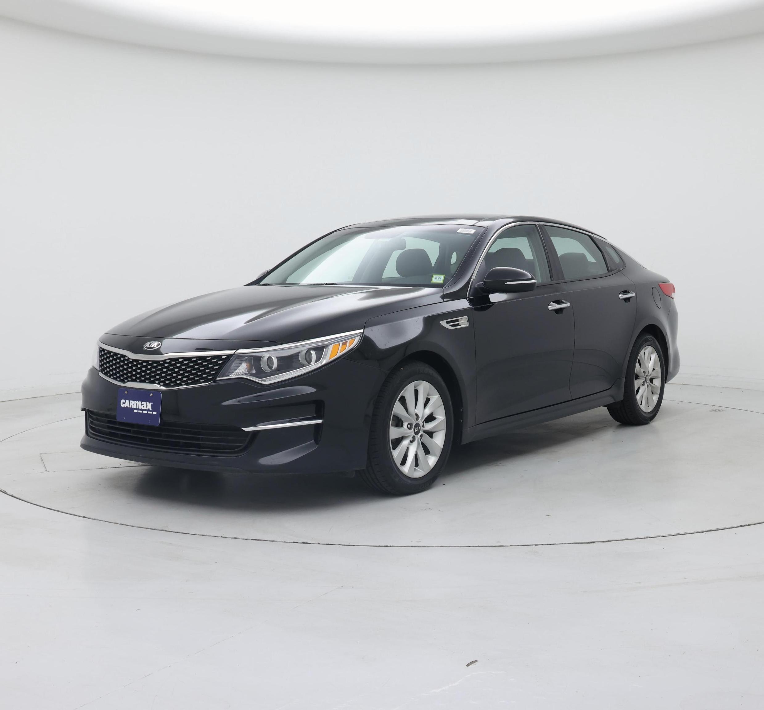 Thumbnail: 2016 Kia Optima - 4