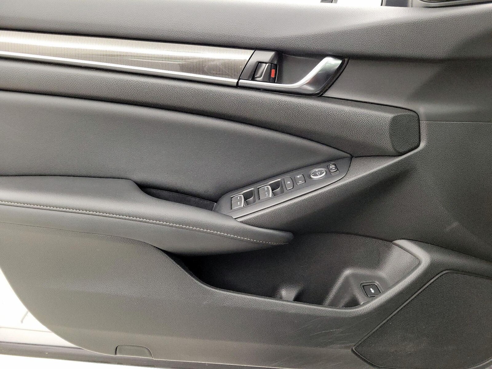 2022 Honda Accord Sport - Photo 13