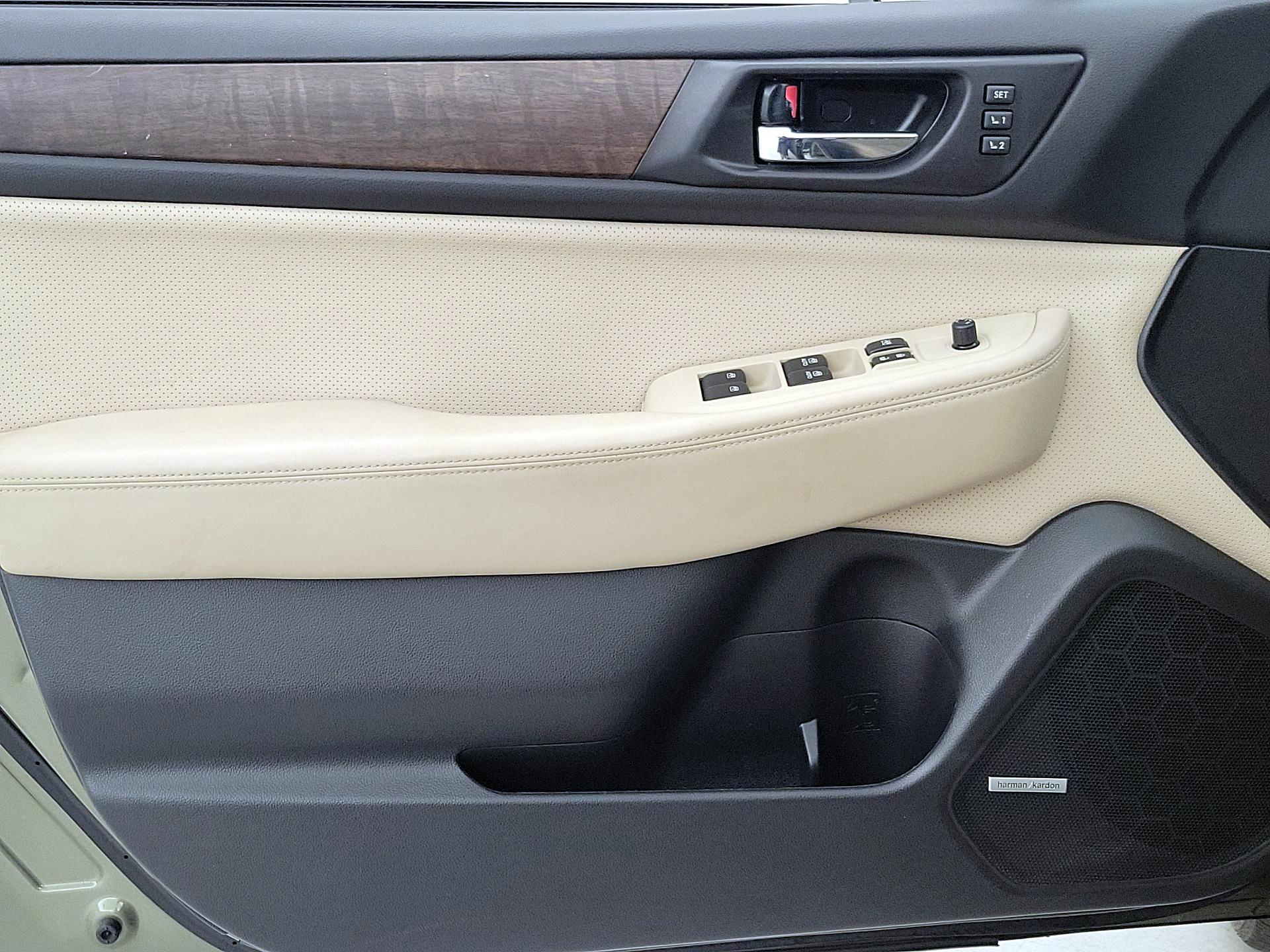 Thumbnail: 2016 Subaru Outback - 12