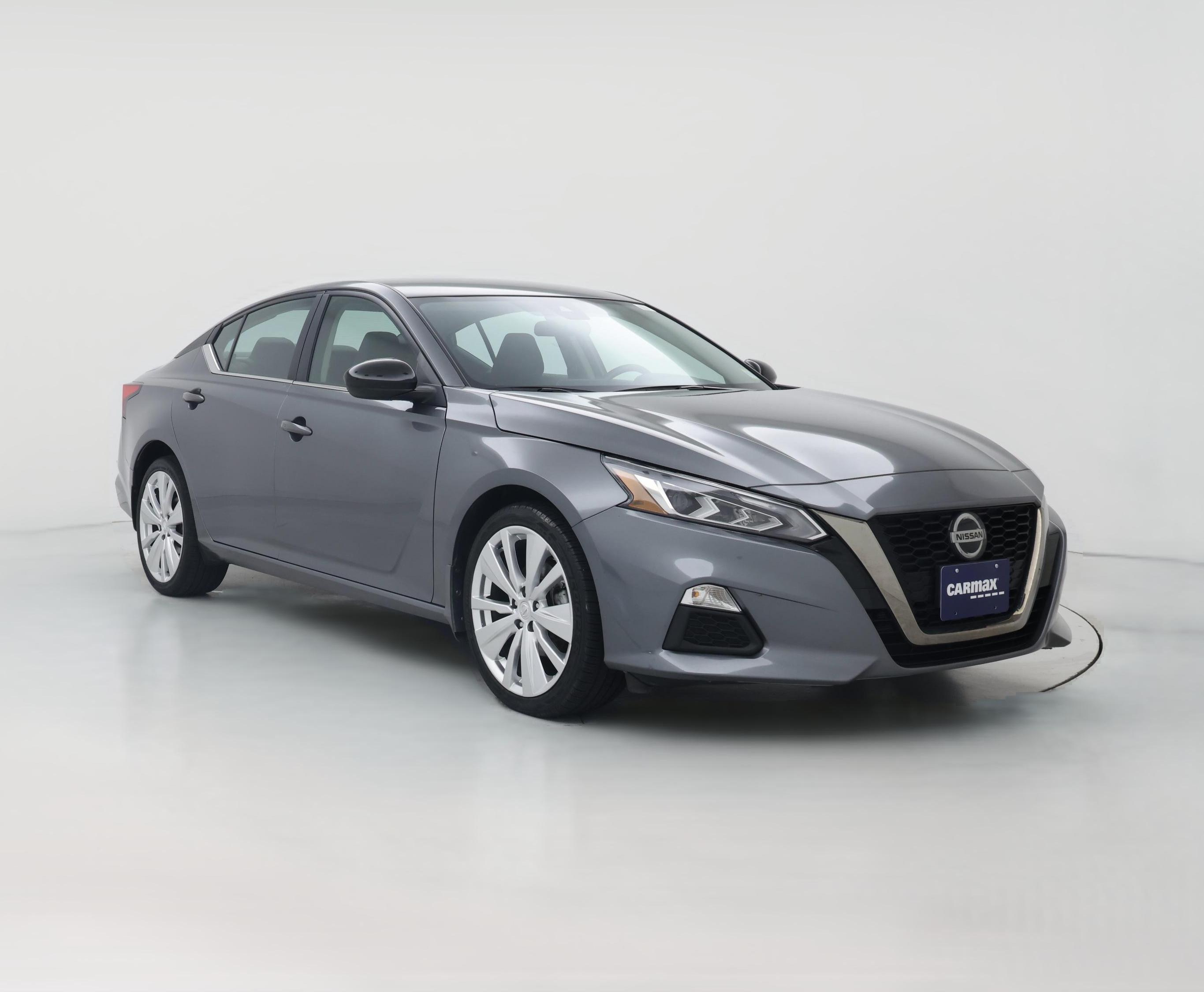 Thumbnail: 2022 Nissan Altima - 1