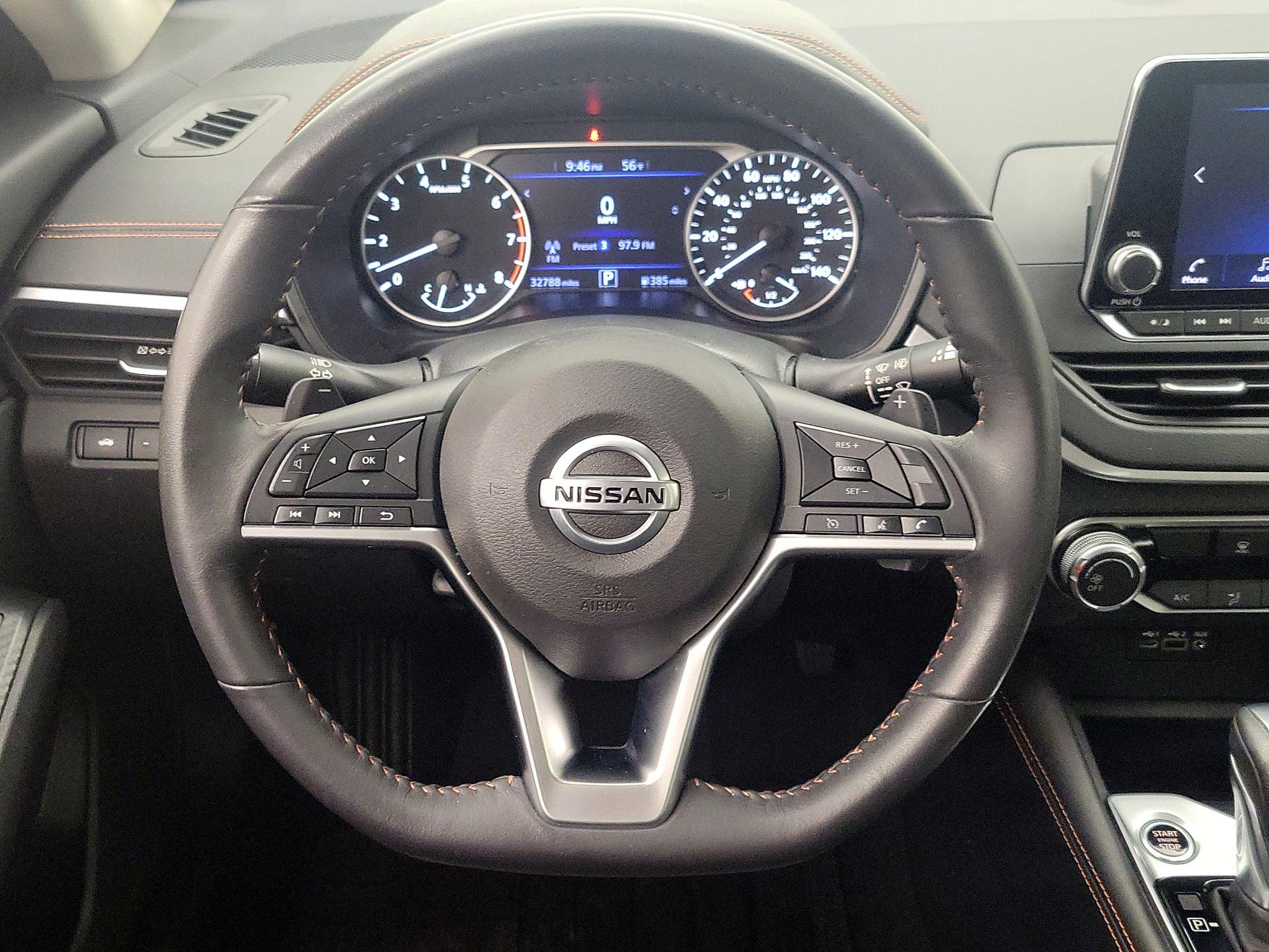 Thumbnail: 2022 Nissan Altima - 10