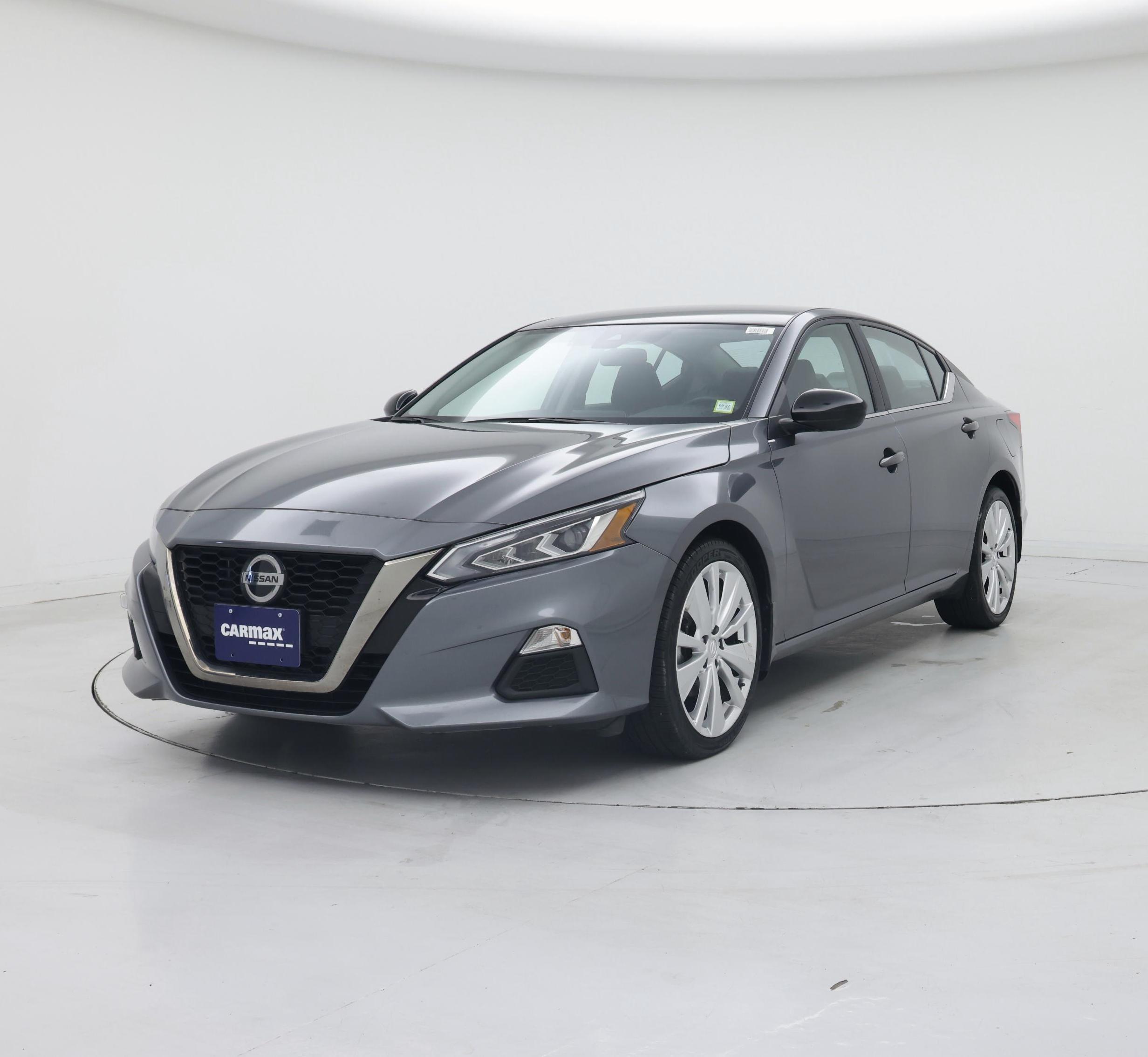 Thumbnail: 2022 Nissan Altima - 4