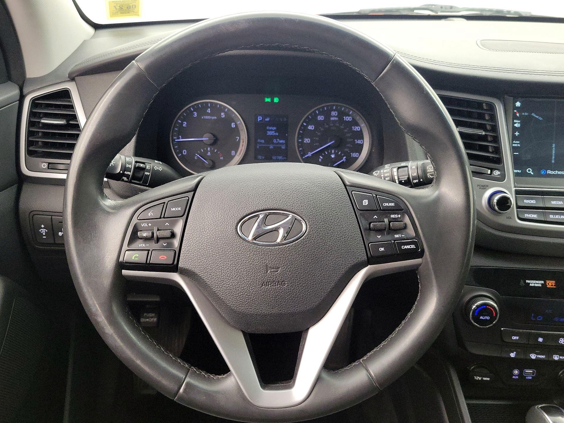 Thumbnail: 2017 Hyundai Tucson - 10