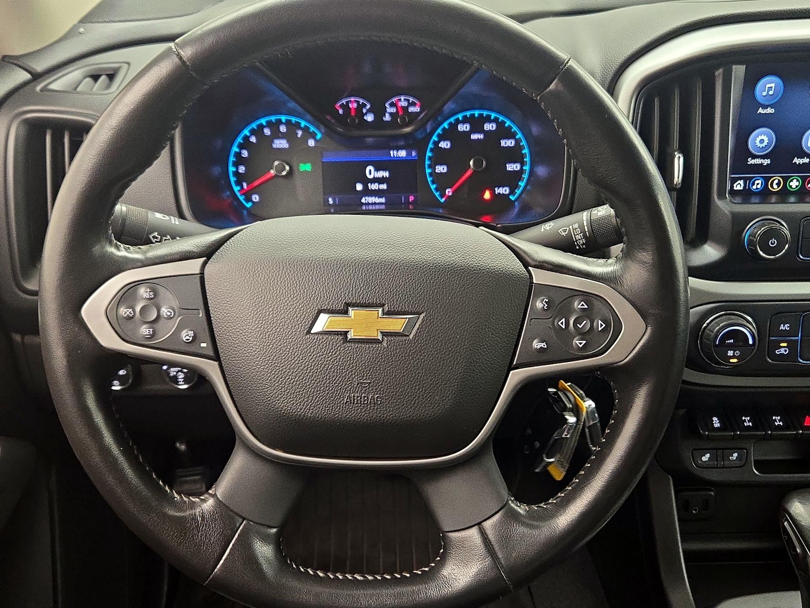 2022 Chevrolet Colorado ZR2 - Photo 11