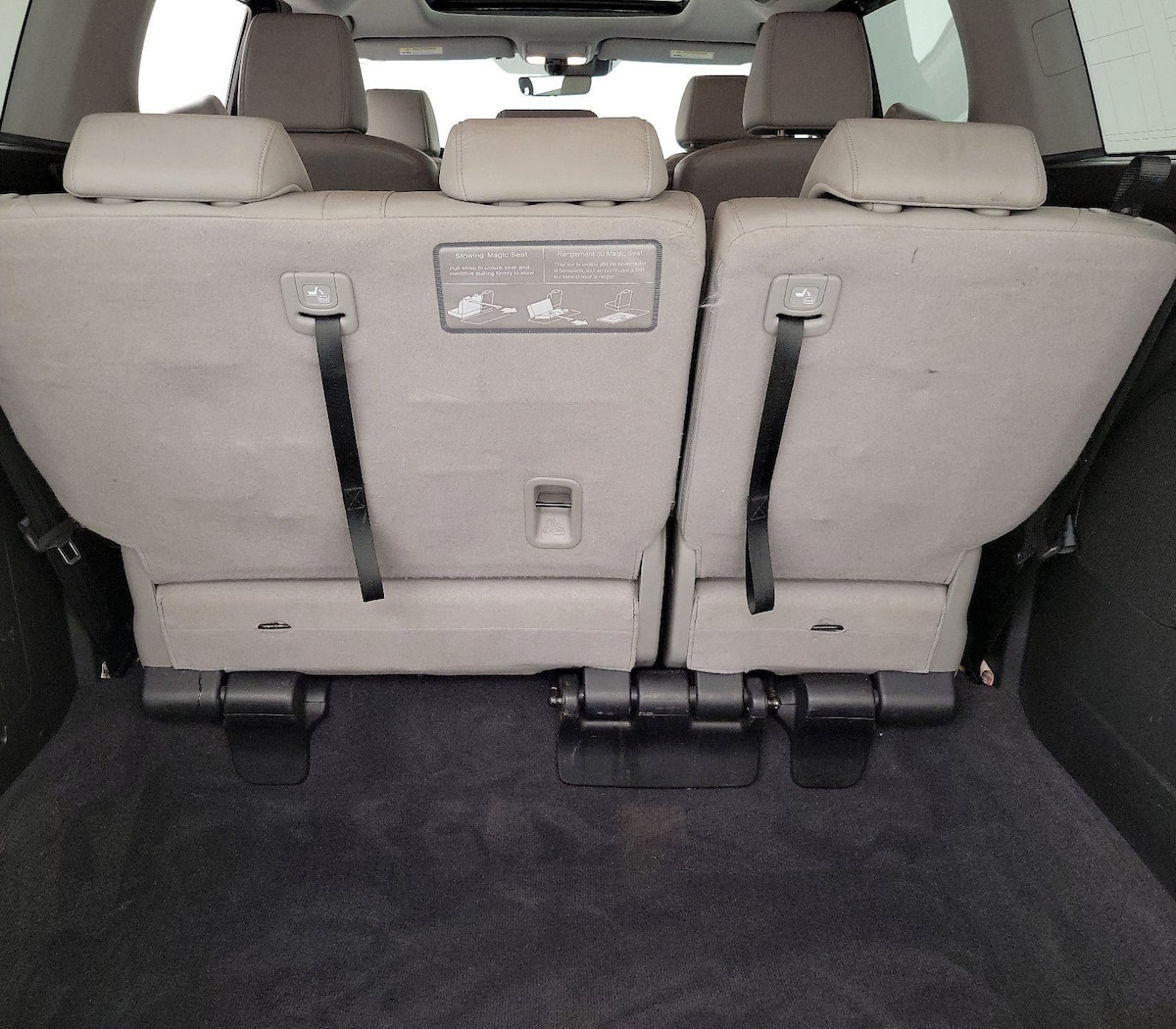 Trunk/Cargo (Seats Up)