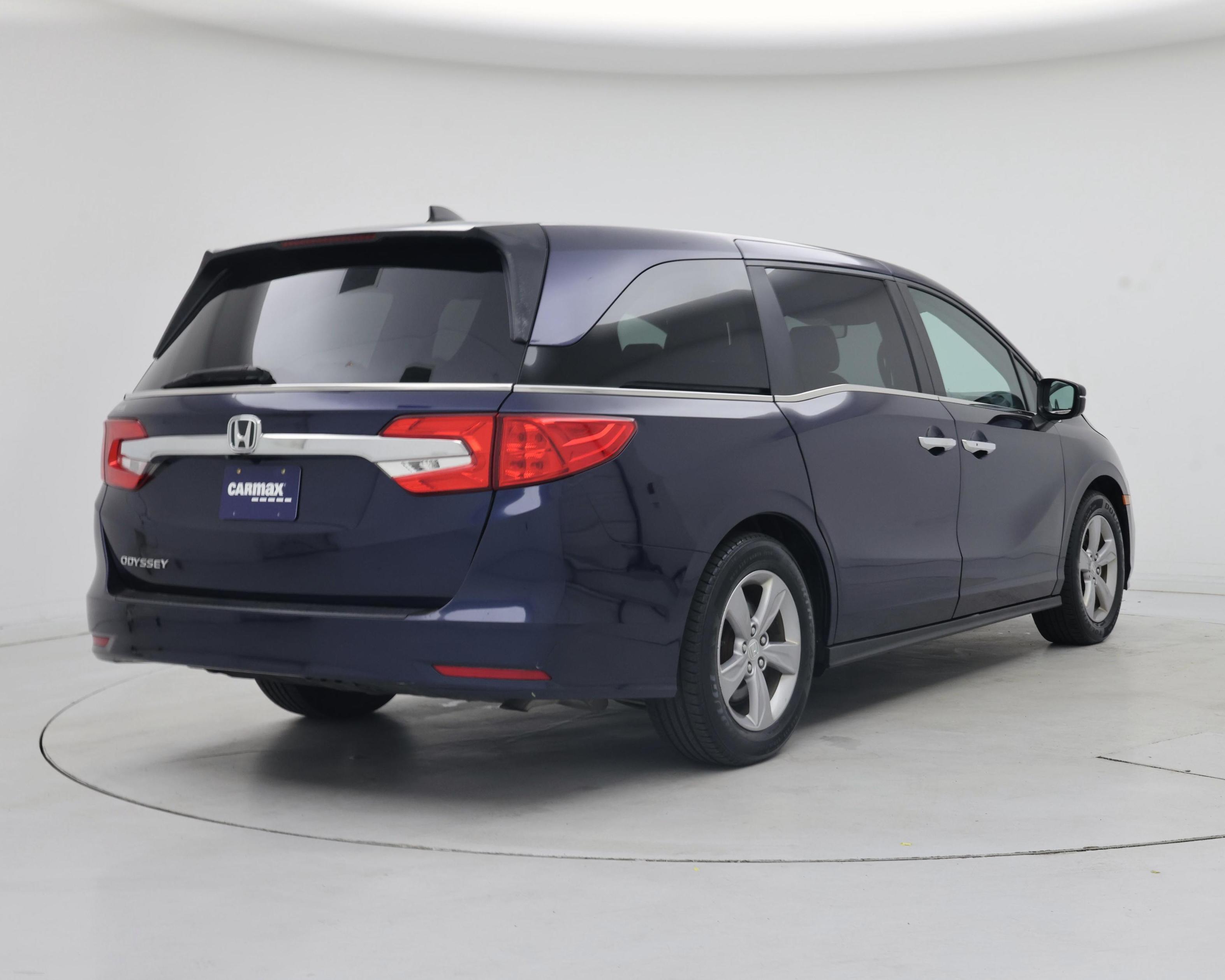Thumbnail: 2018 Honda Odyssey - 8