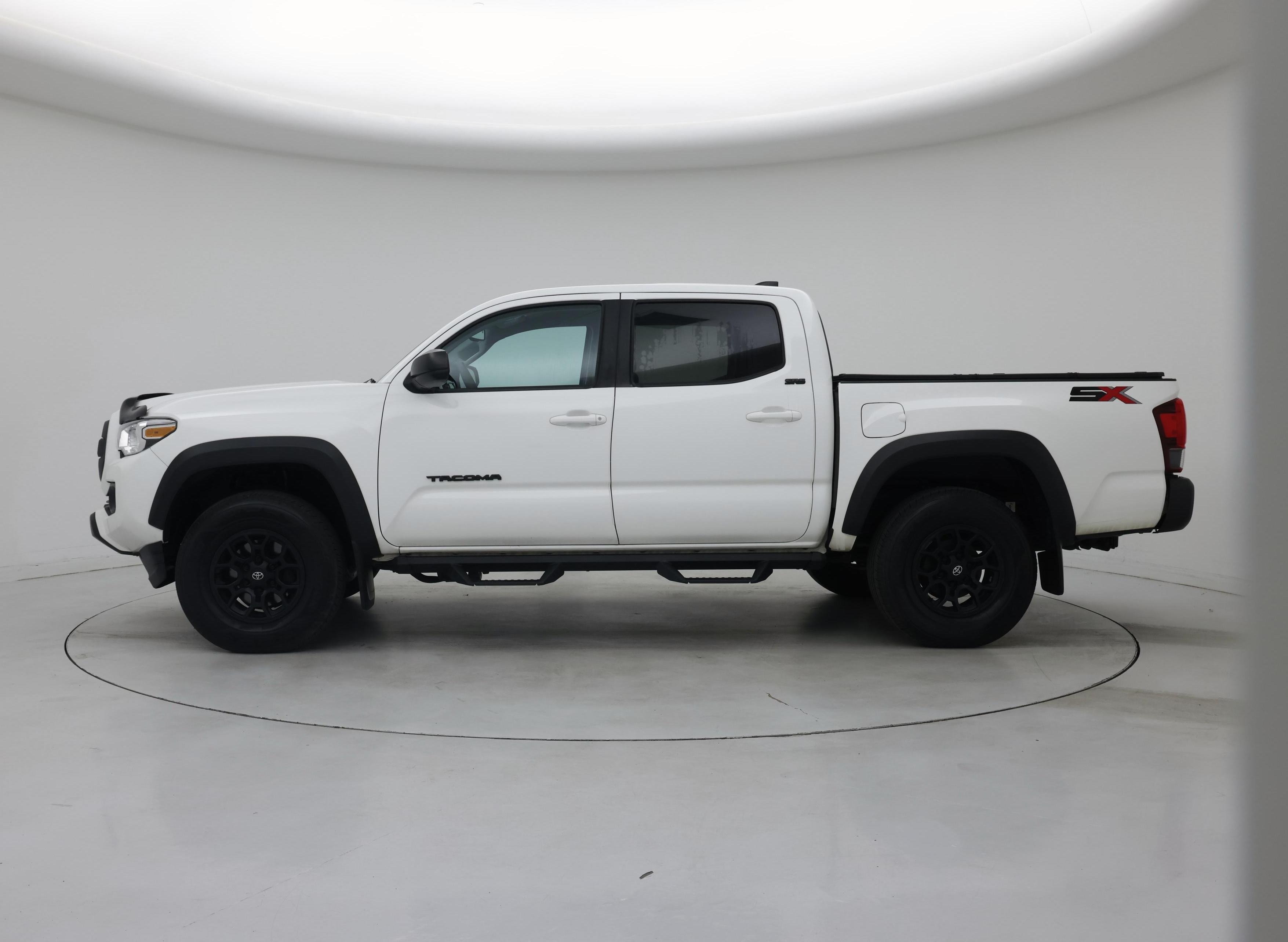 Thumbnail: 2023 Toyota Tacoma - 3