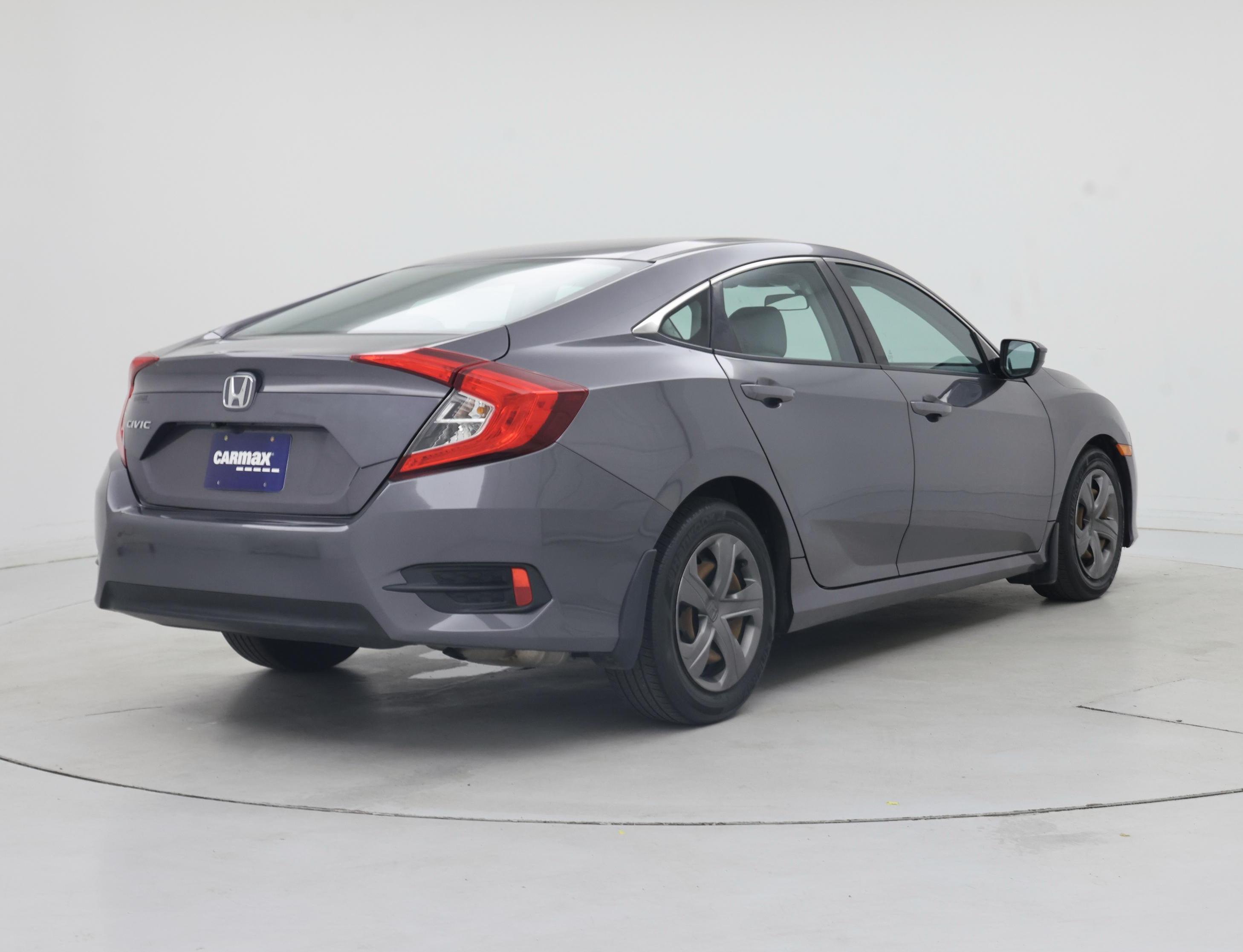 Thumbnail: 2016 Honda Civic - 8