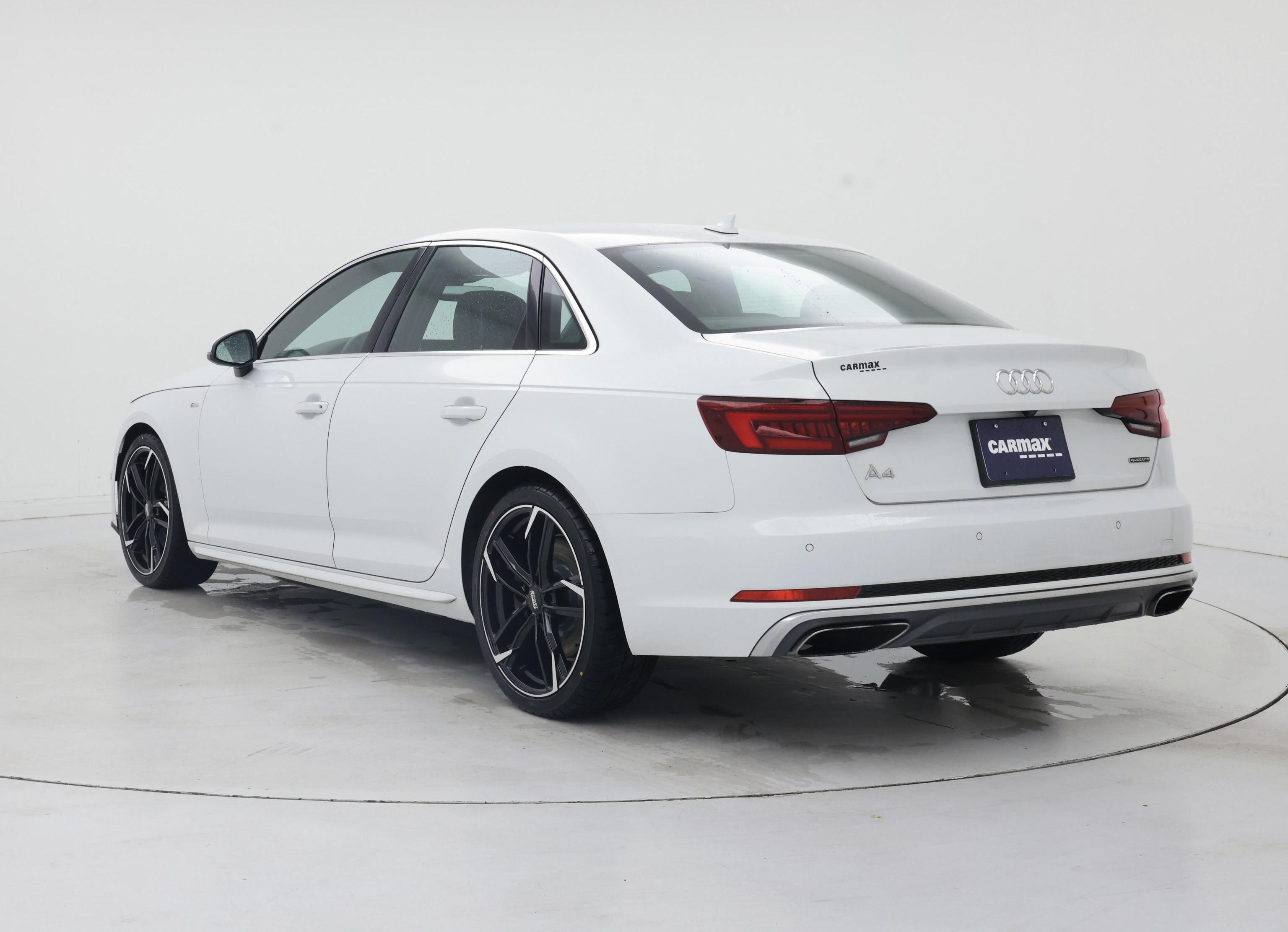Thumbnail: 2019 Audi A4 - 2