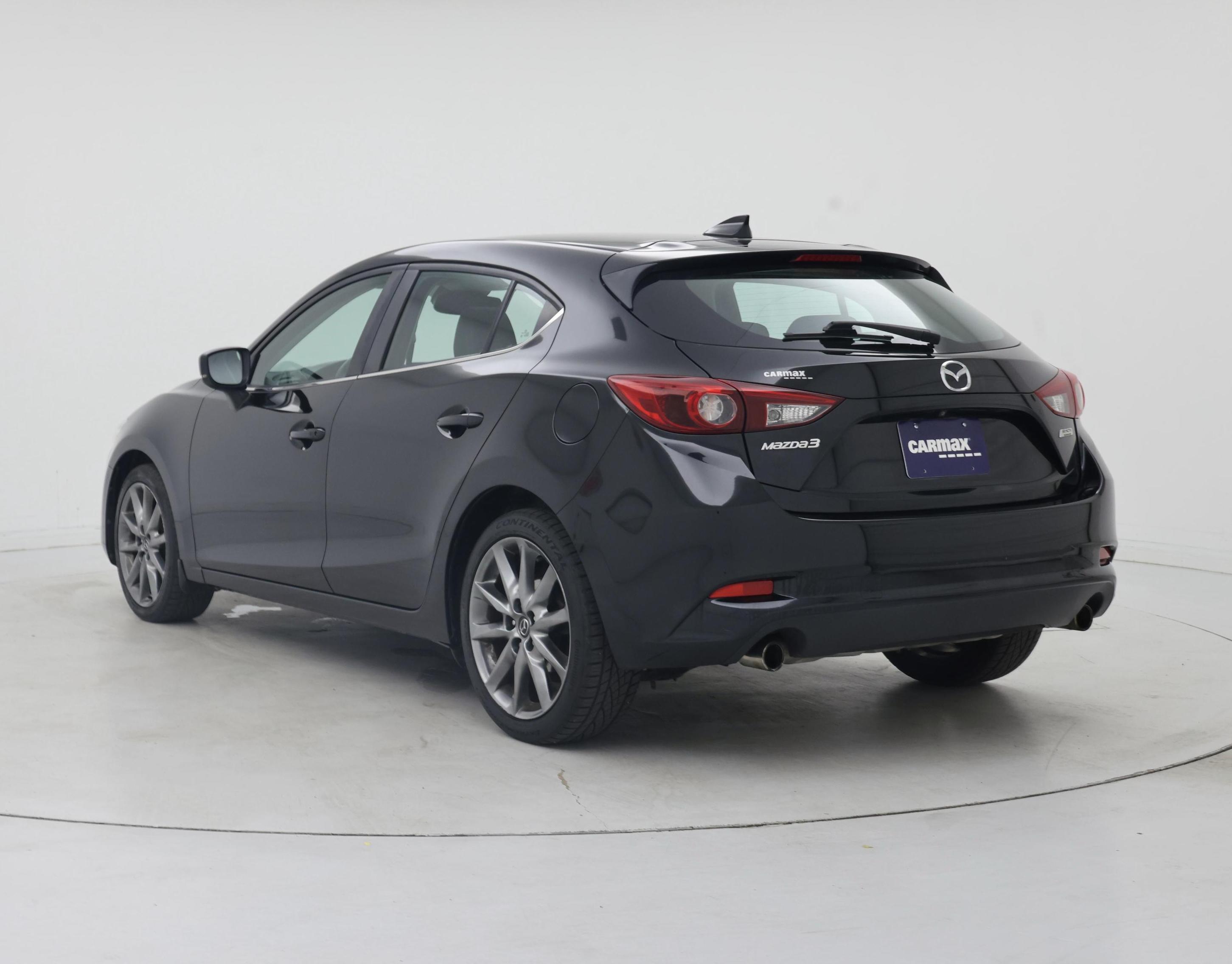 Thumbnail: 2018 Mazda Mazda3 - 2