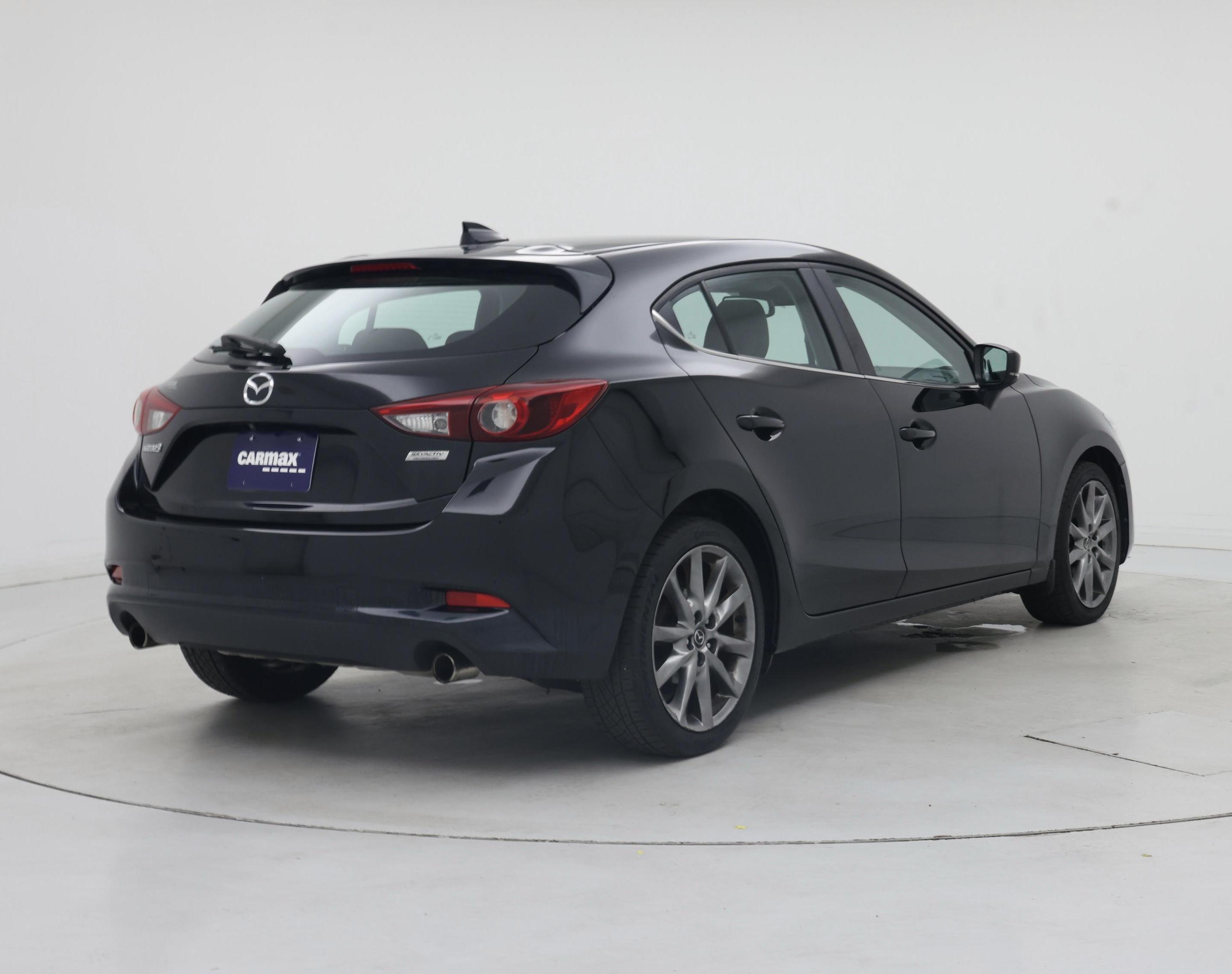 Thumbnail: 2018 Mazda Mazda3 - 8