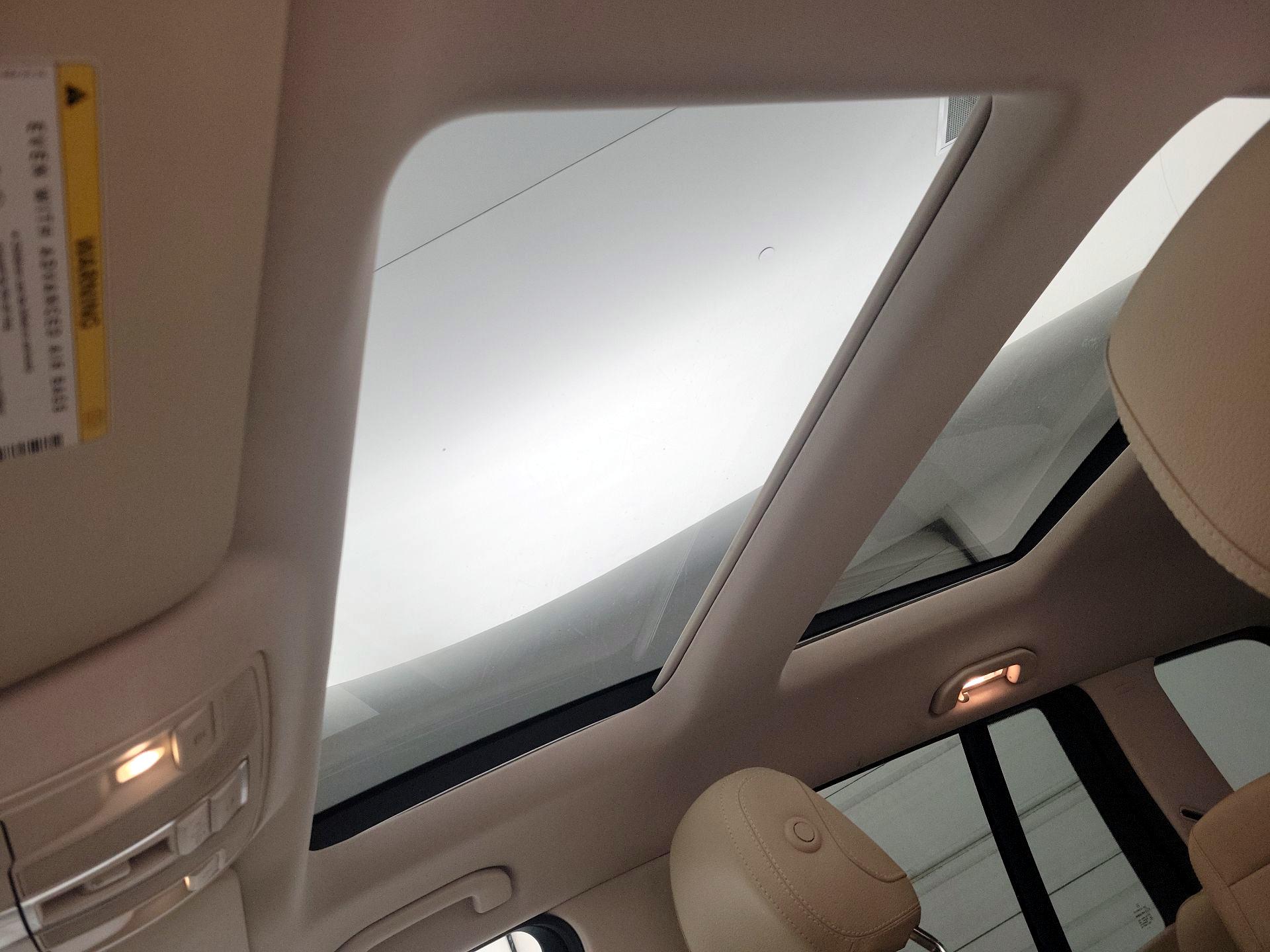 Thumbnail: 2019 Mercedes-Benz GLS - 20
