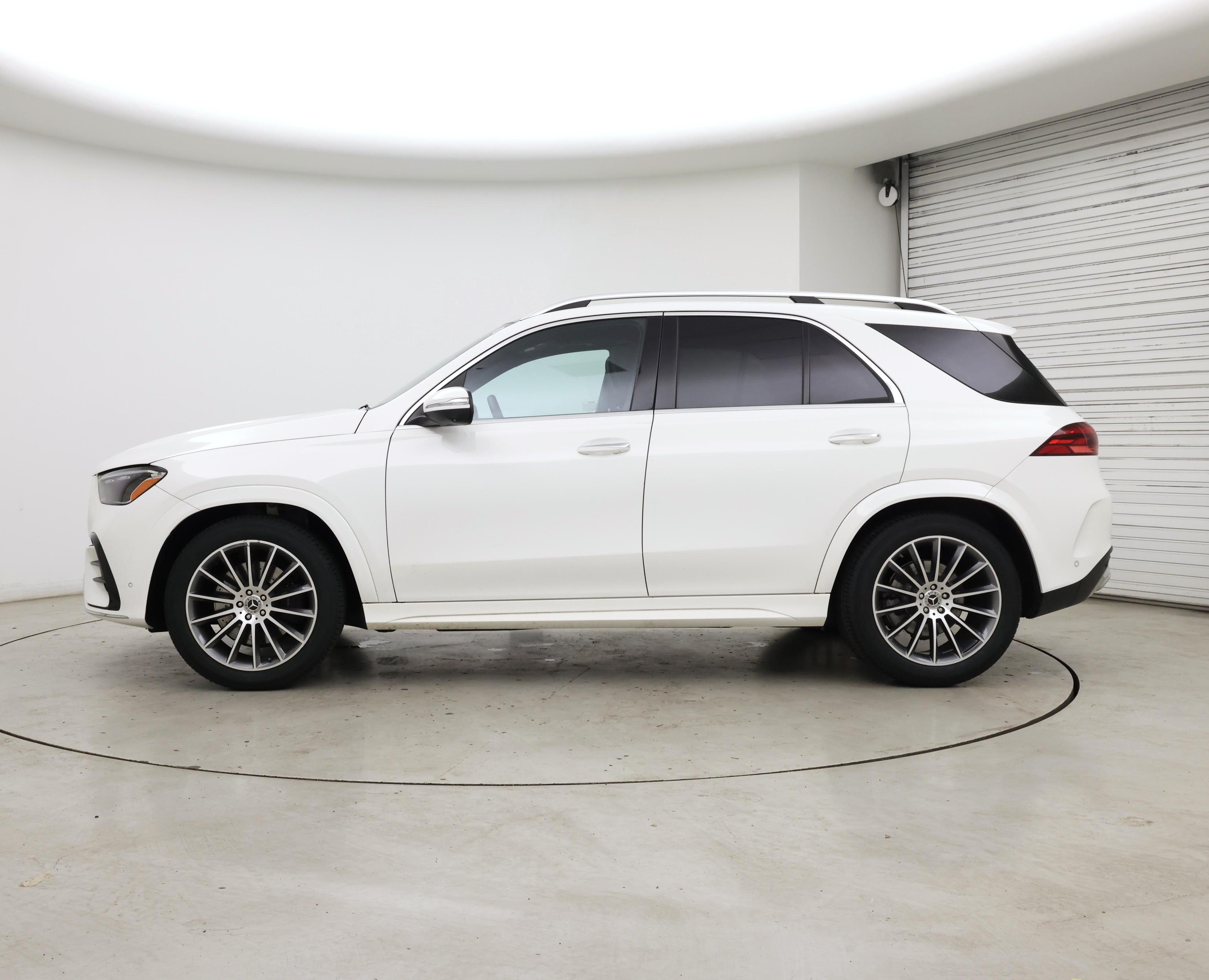 Thumbnail: 2024 Mercedes-Benz GLE - 3
