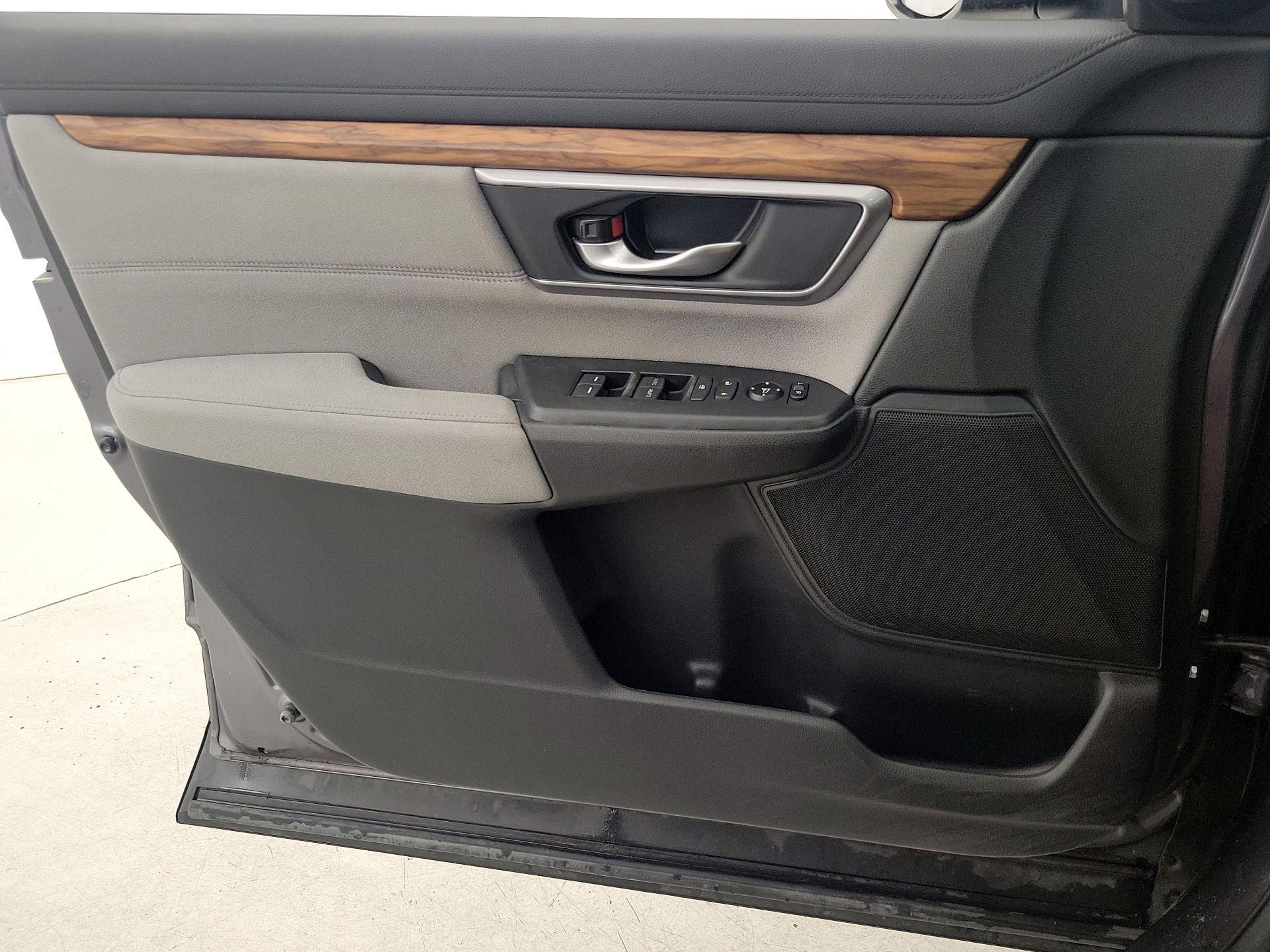 Thumbnail: 2017 Honda CR-V - 12