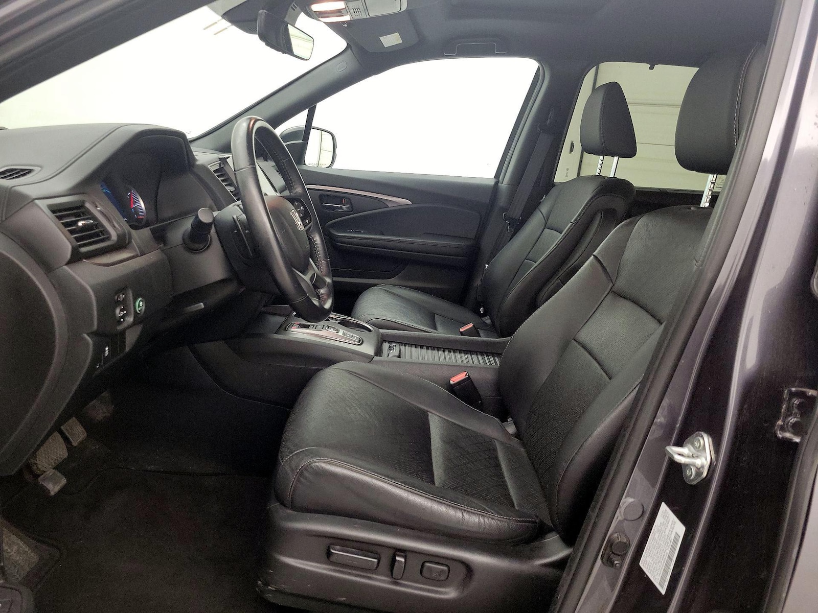2021 Honda Passport EX-L - Photo 12
