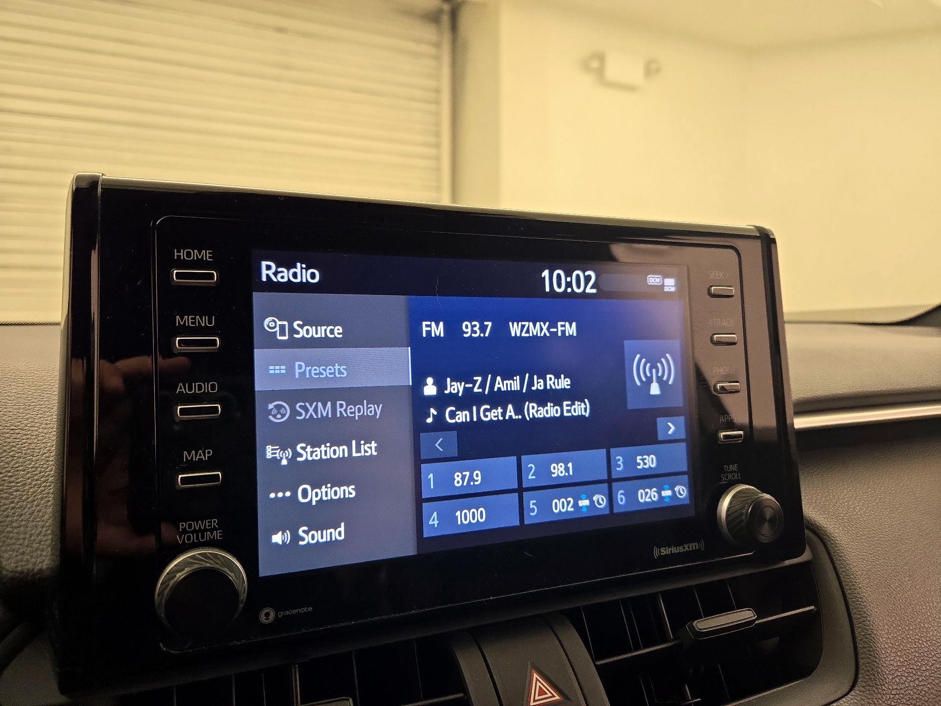 Thumbnail: 2021 Toyota RAV4 - 14