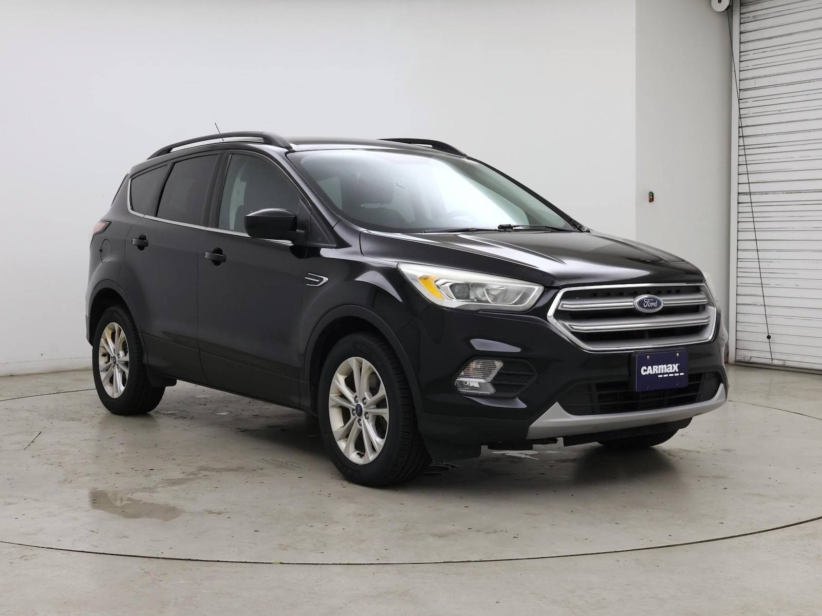 2017 Ford Escape SE - Photo 2