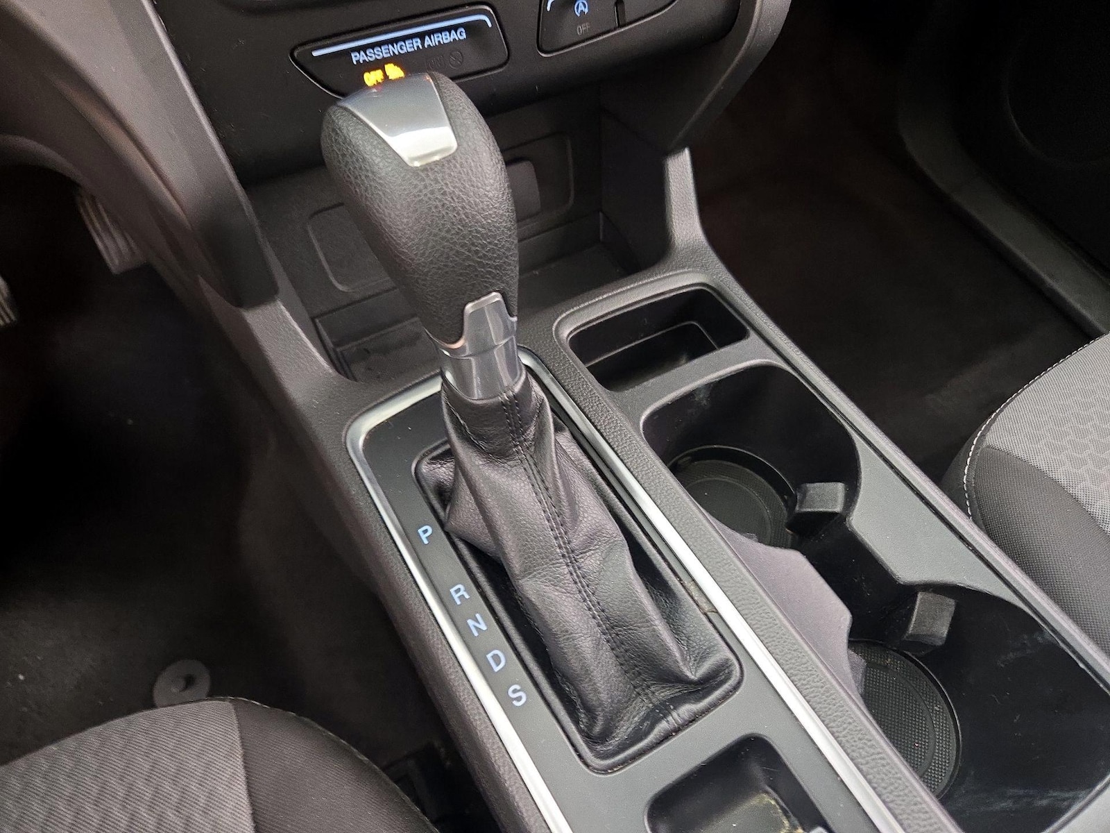 2017 Ford Escape SE - Photo 18