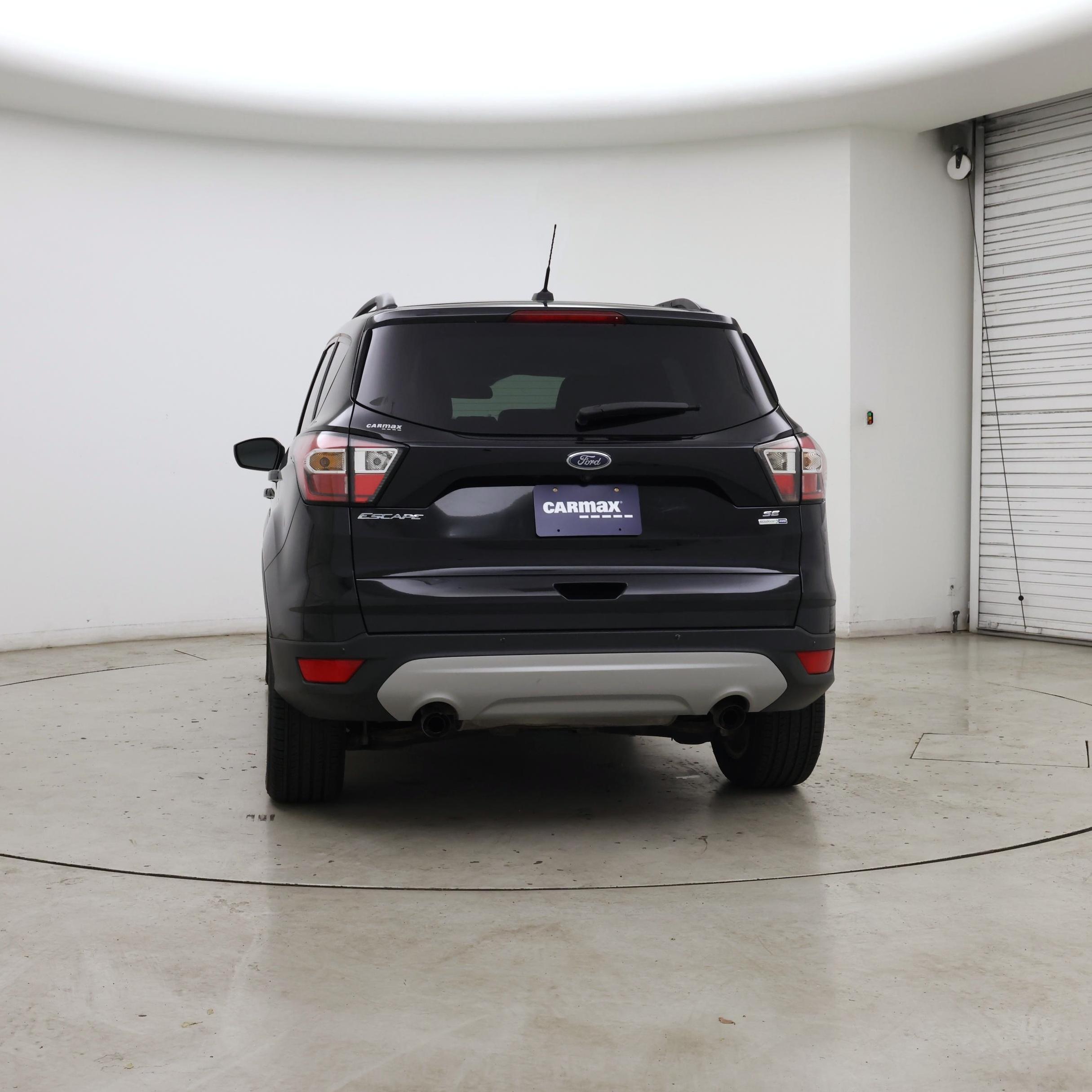Thumbnail: 2017 Ford Escape - 6