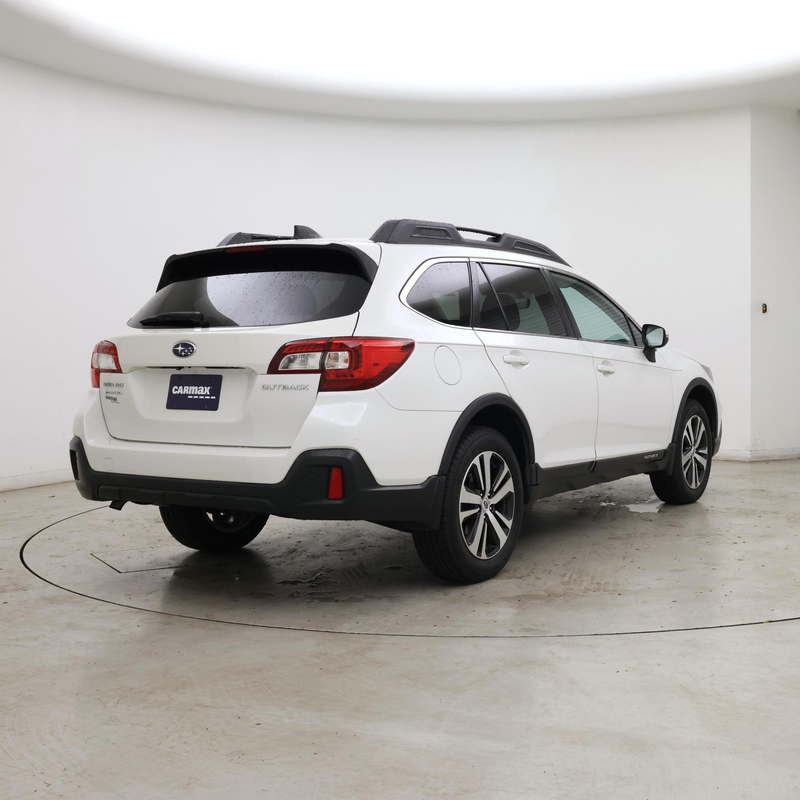 Thumbnail: 2018 Subaru Outback - 8