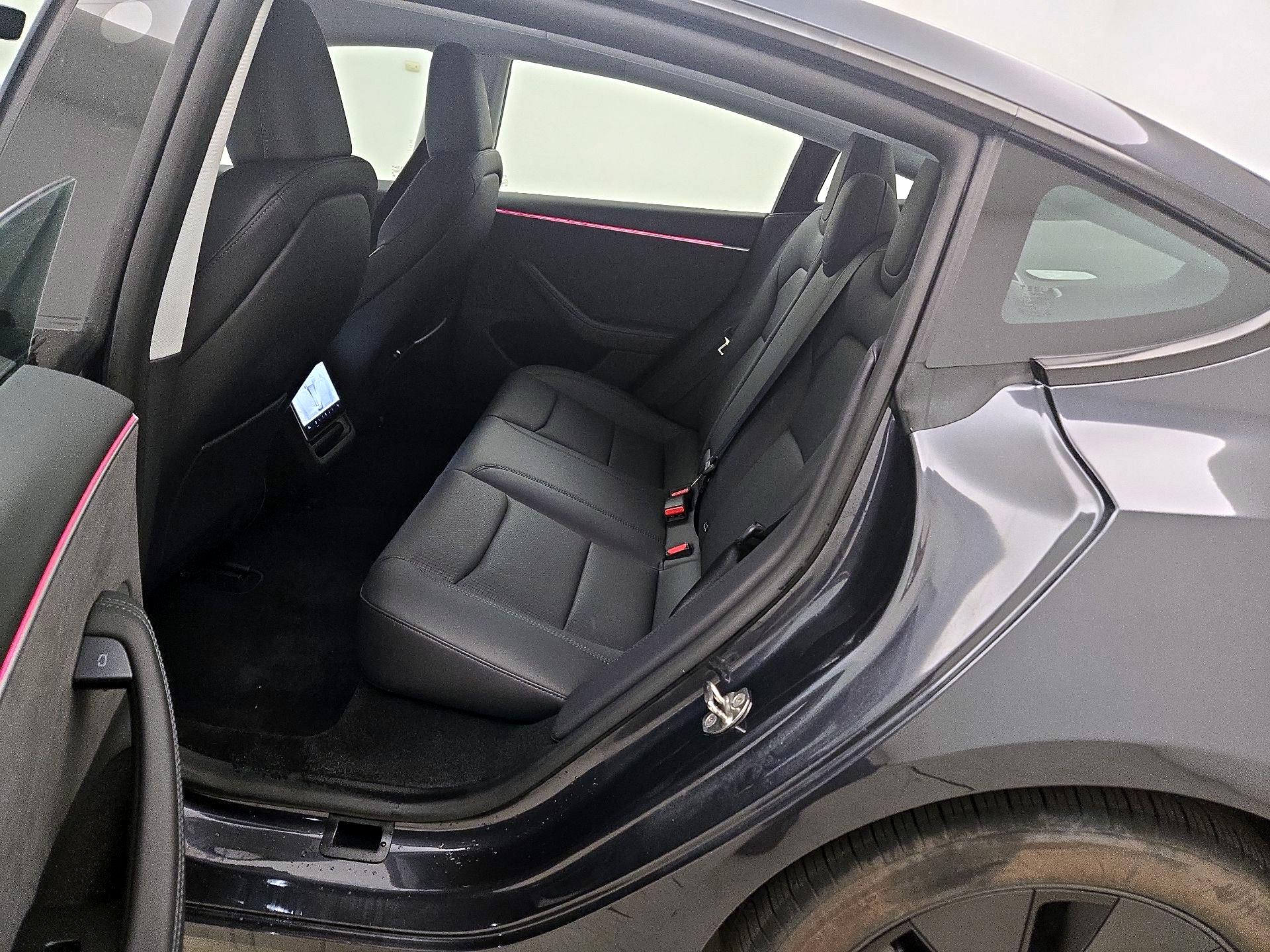 Thumbnail: 2024 Tesla Model 3 - 19
