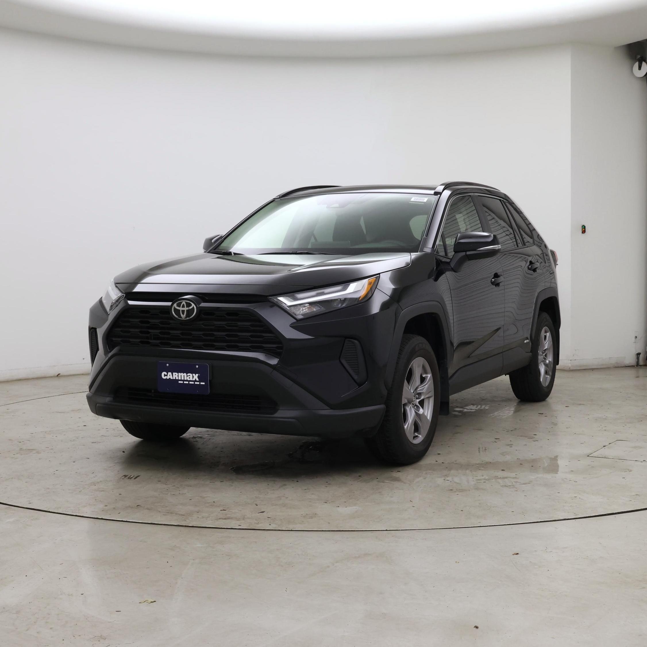 Thumbnail: 2025 Toyota RAV4 - 4