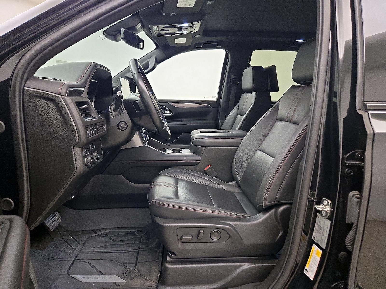 2024 Chevrolet Tahoe RST - Photo 12