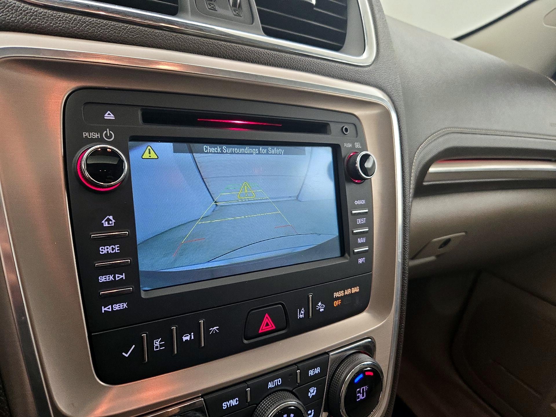 Thumbnail: 2016 GMC Acadia - 15