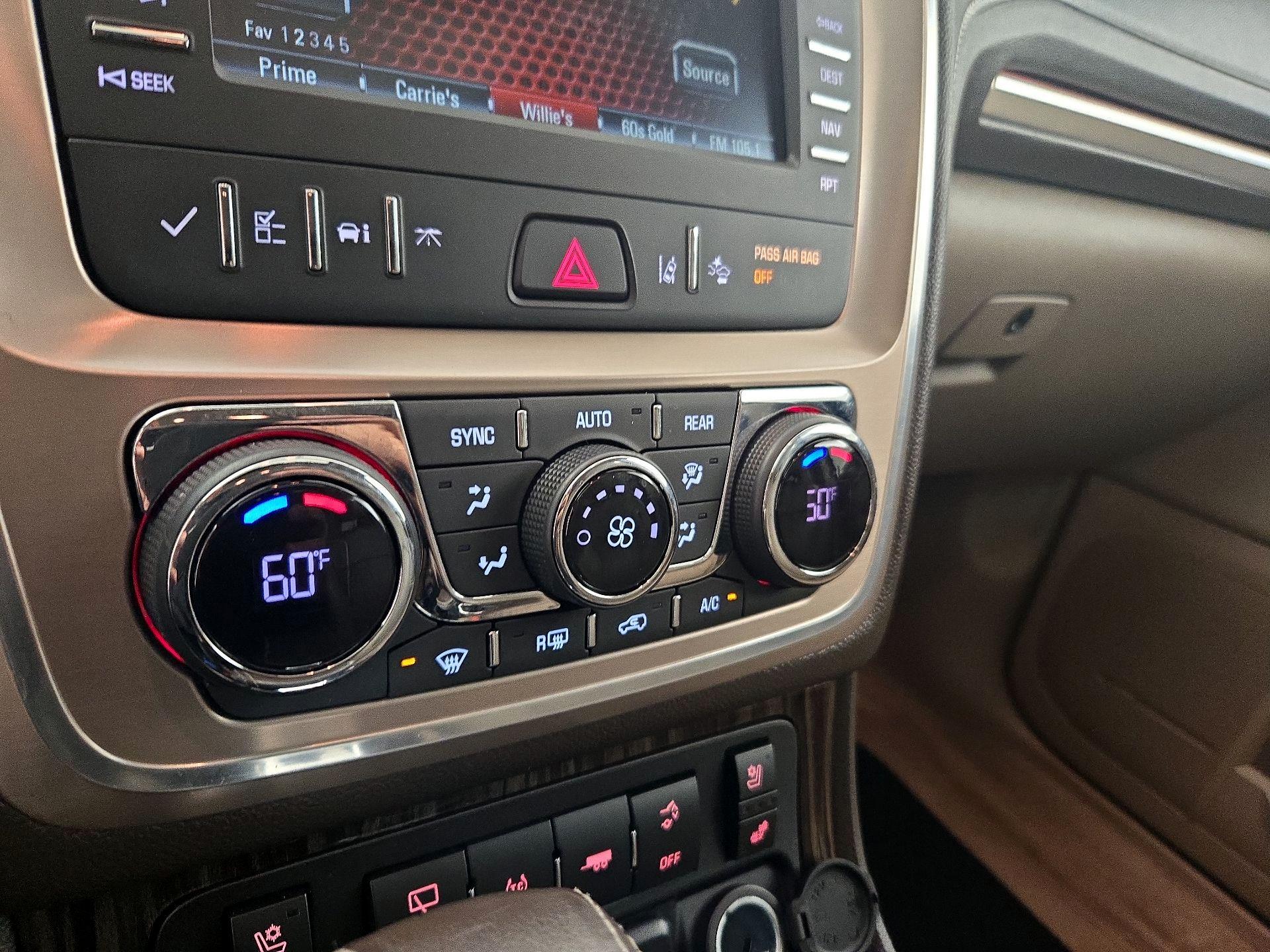 Thumbnail: 2016 GMC Acadia - 17