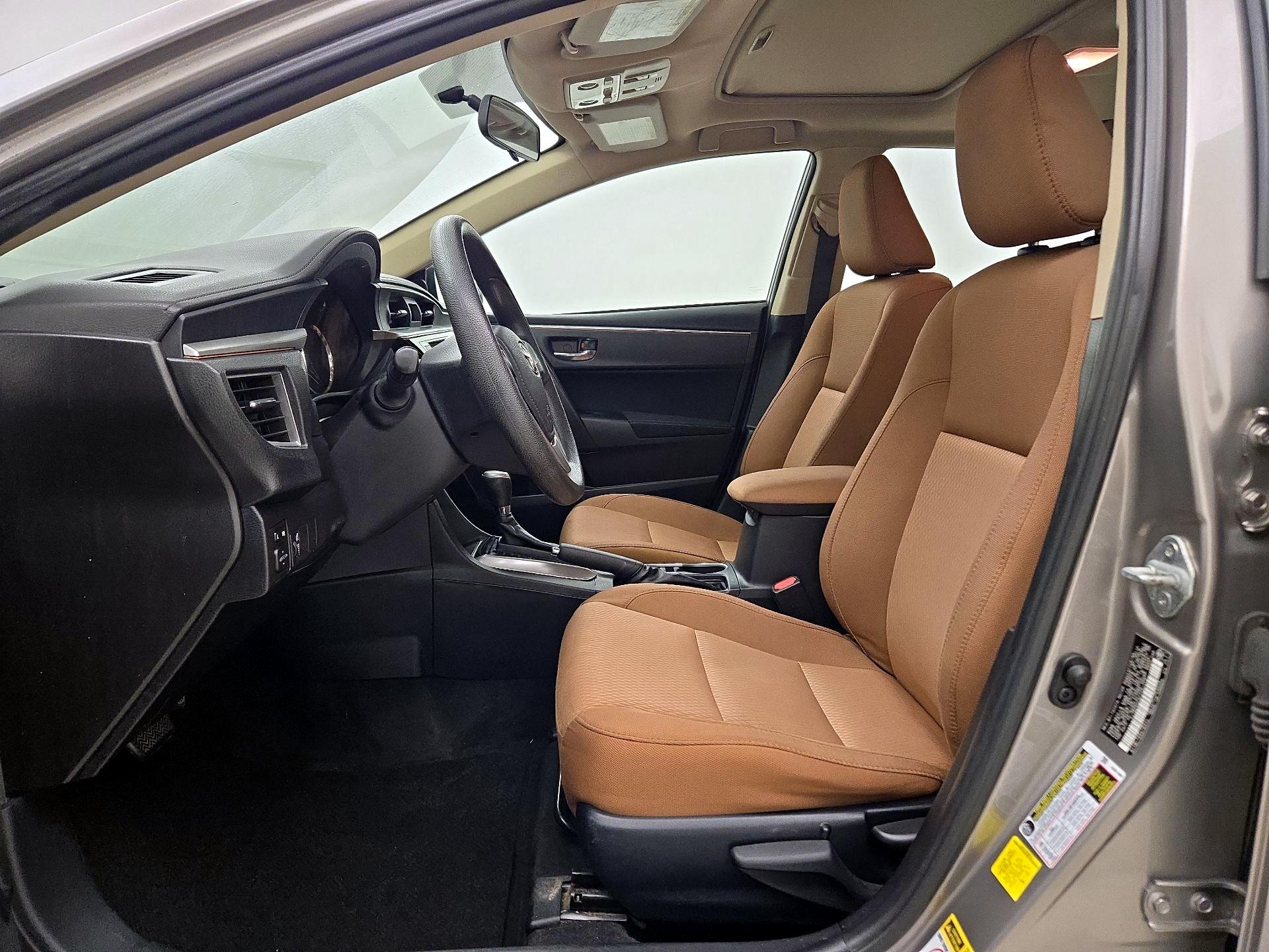 Thumbnail: 2015 Toyota Corolla - 11