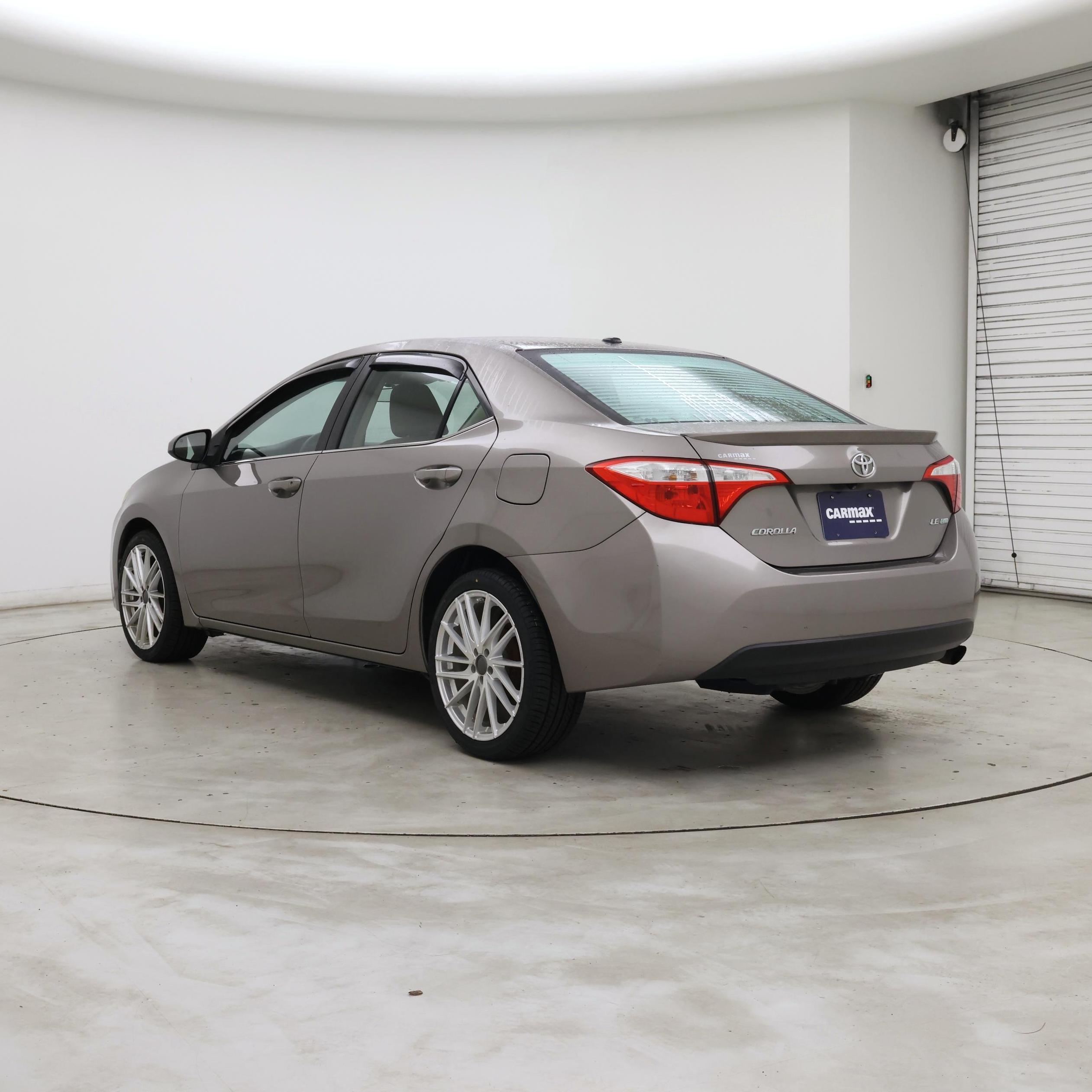 Thumbnail: 2015 Toyota Corolla - 2