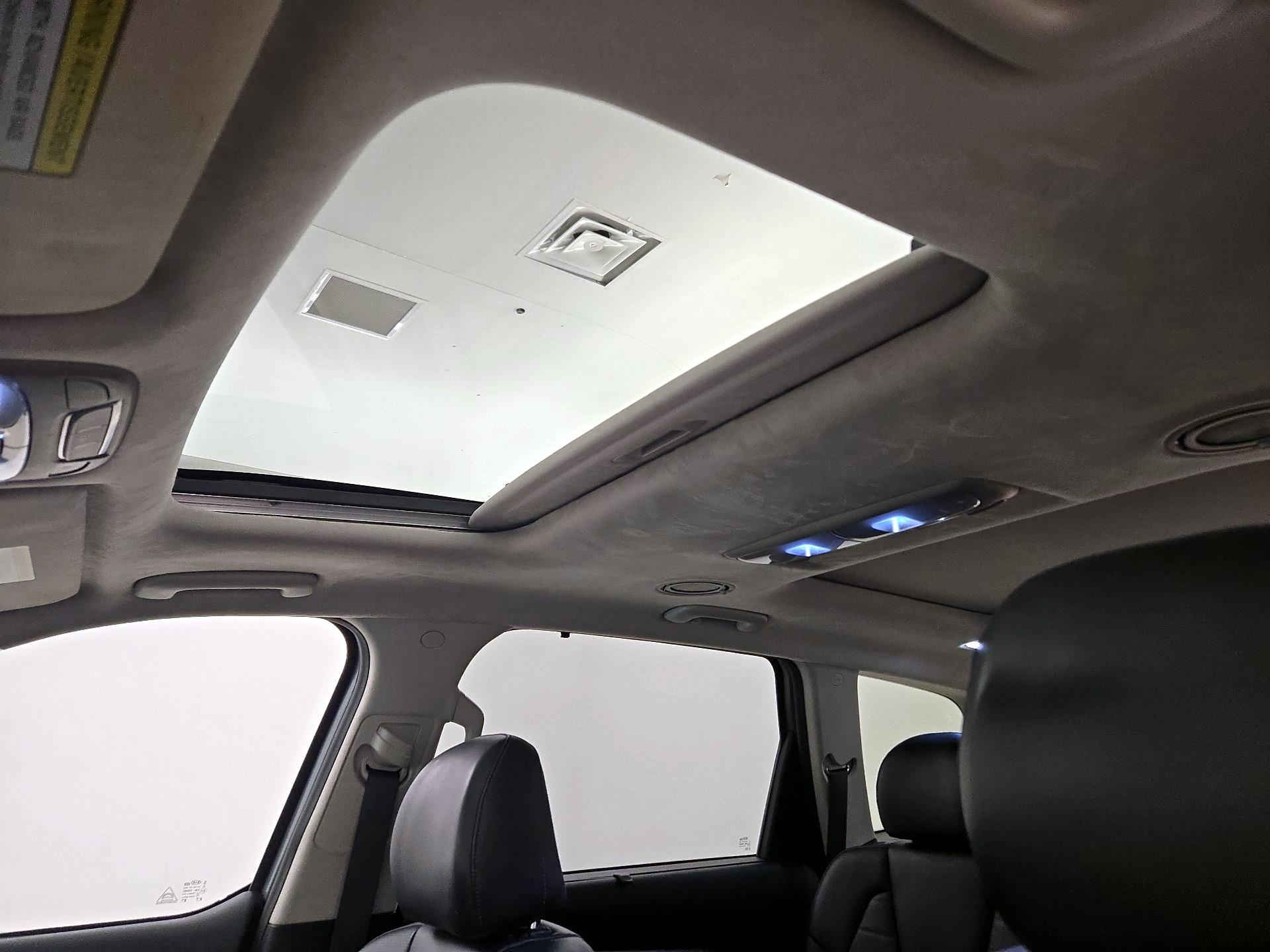 Thumbnail: 2020 Kia Telluride - 20